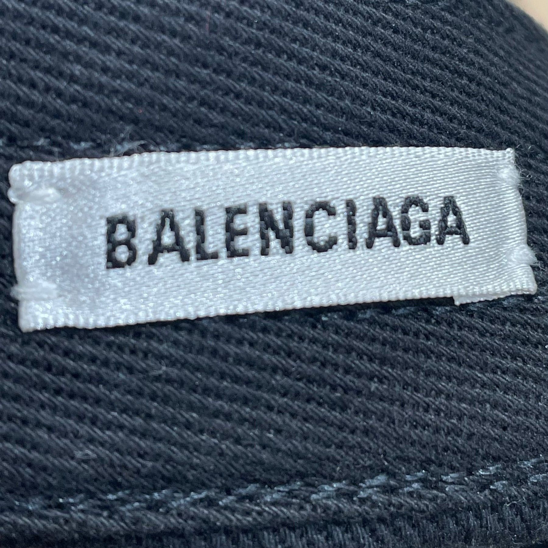 Balenciaga Embroidered Gym Wear Logo Cap Size ONE SIZE - 3 Thumbnail