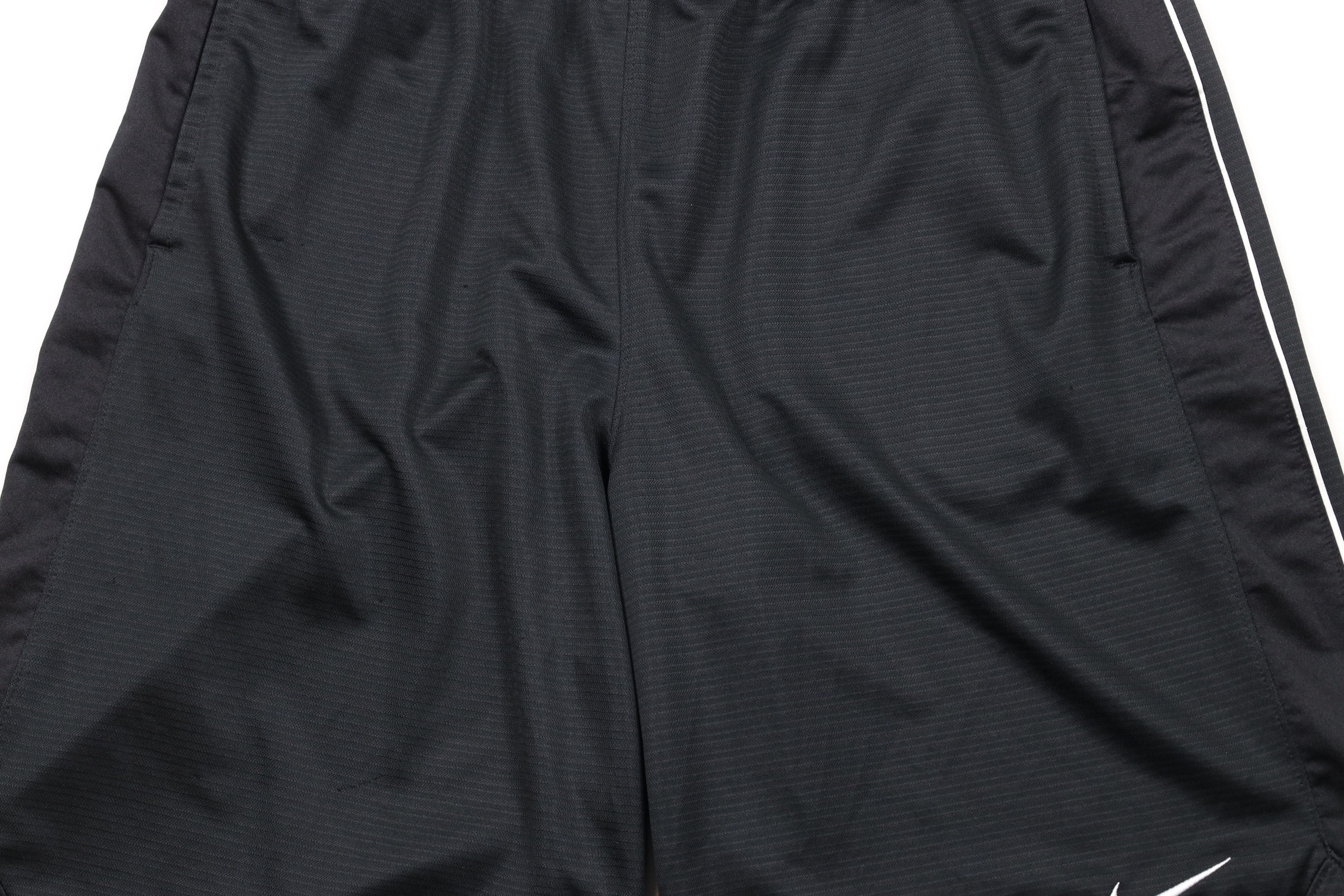Nike × Vintage Vintage Nike Scott Mini Swoosh Gym Basketball Shorts Black Size US 32 / EU 48 - 3 Thumbnail