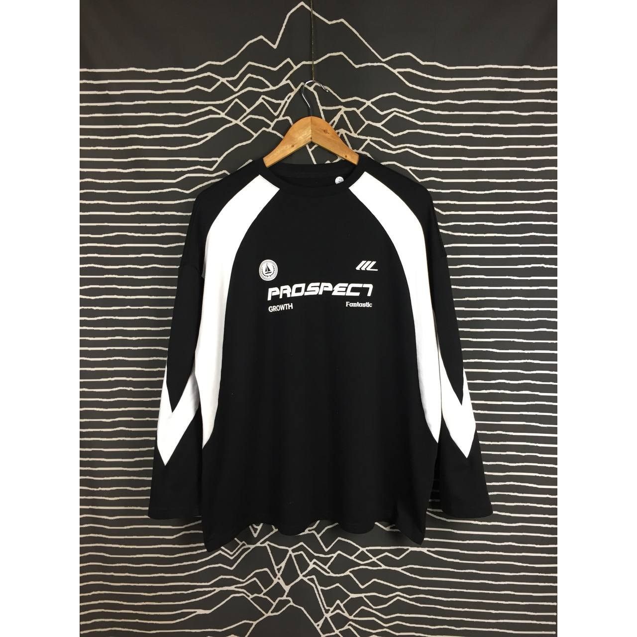 Other SHEIN Dazy Trendy Loose Fit Colorblock Long Sleeve Tee Size L / US 10 / IT 46 - 2 Thumbnail
