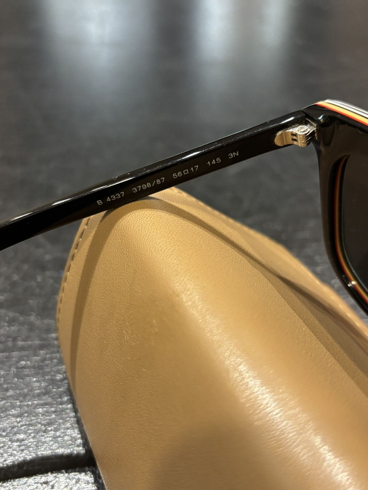 Burberry Burberry Sunglasses Size ONE SIZE - 5 Thumbnail