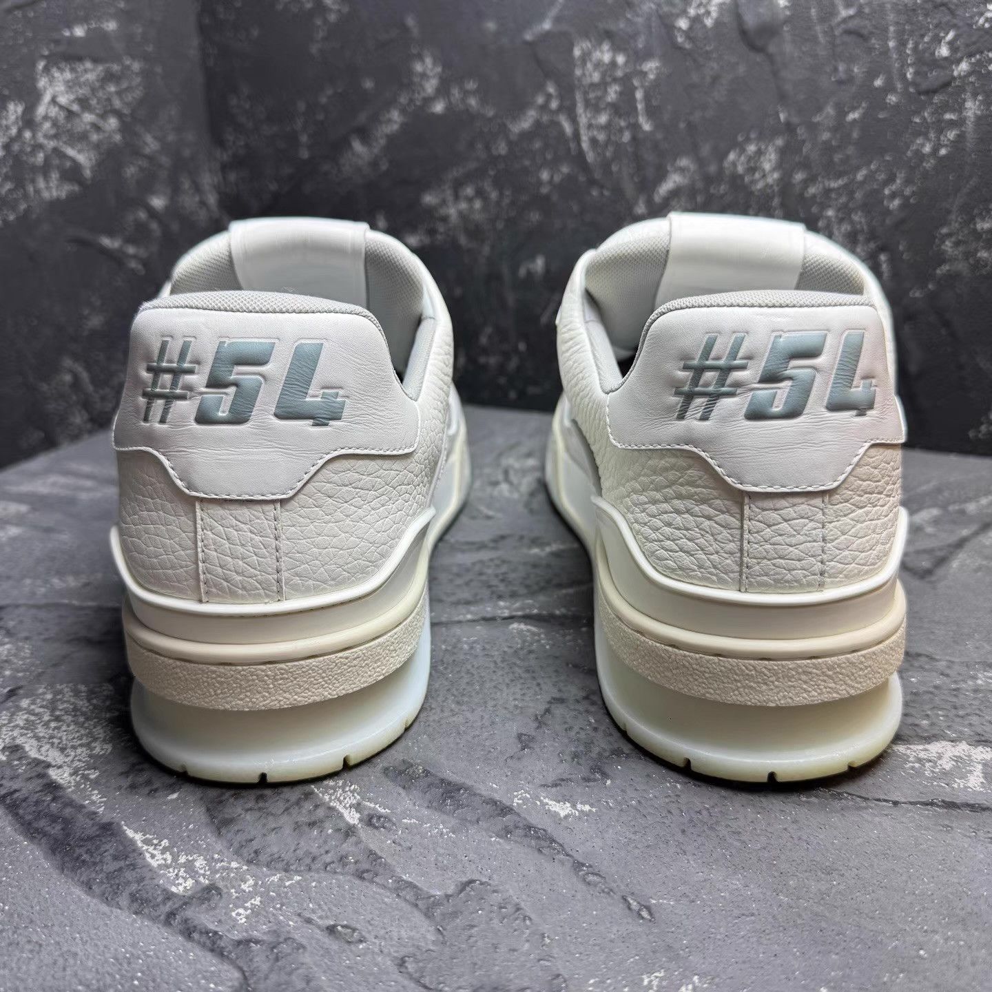 Louis Vuitton LV Trainer White Cement Q10 Size US 9 / EU 42 - 2 Thumbnail