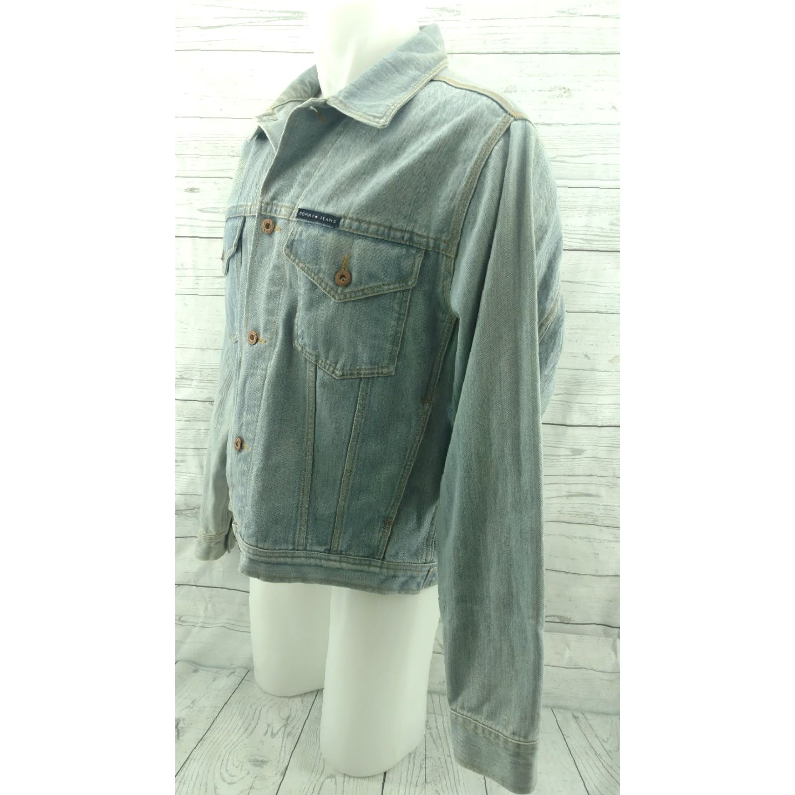 Tommy Hilfiger TOMMY HILFIGER Blue Jean Jacket Mens Size L Distressed Faded 100% Cotton Jean Jacket Size US 33 - 2 Thumbnail