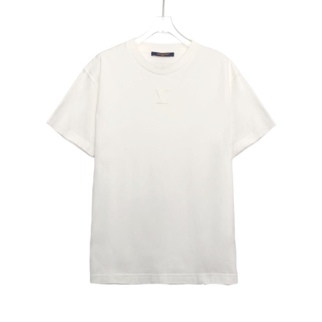 Louis Vuitton Louis Vuitton Logo Casual Short Sleeve T-shirt K26WX Size US S / EU 44-46 / 1 - 1 Thumbnail