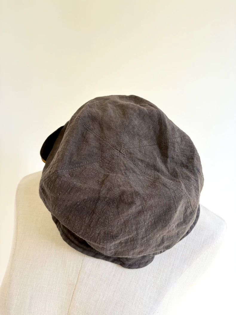 Vivienne Westwood Vivienne Westwood Old grayish-brown newsboy hat Size ONE SIZE - 6 Thumbnail