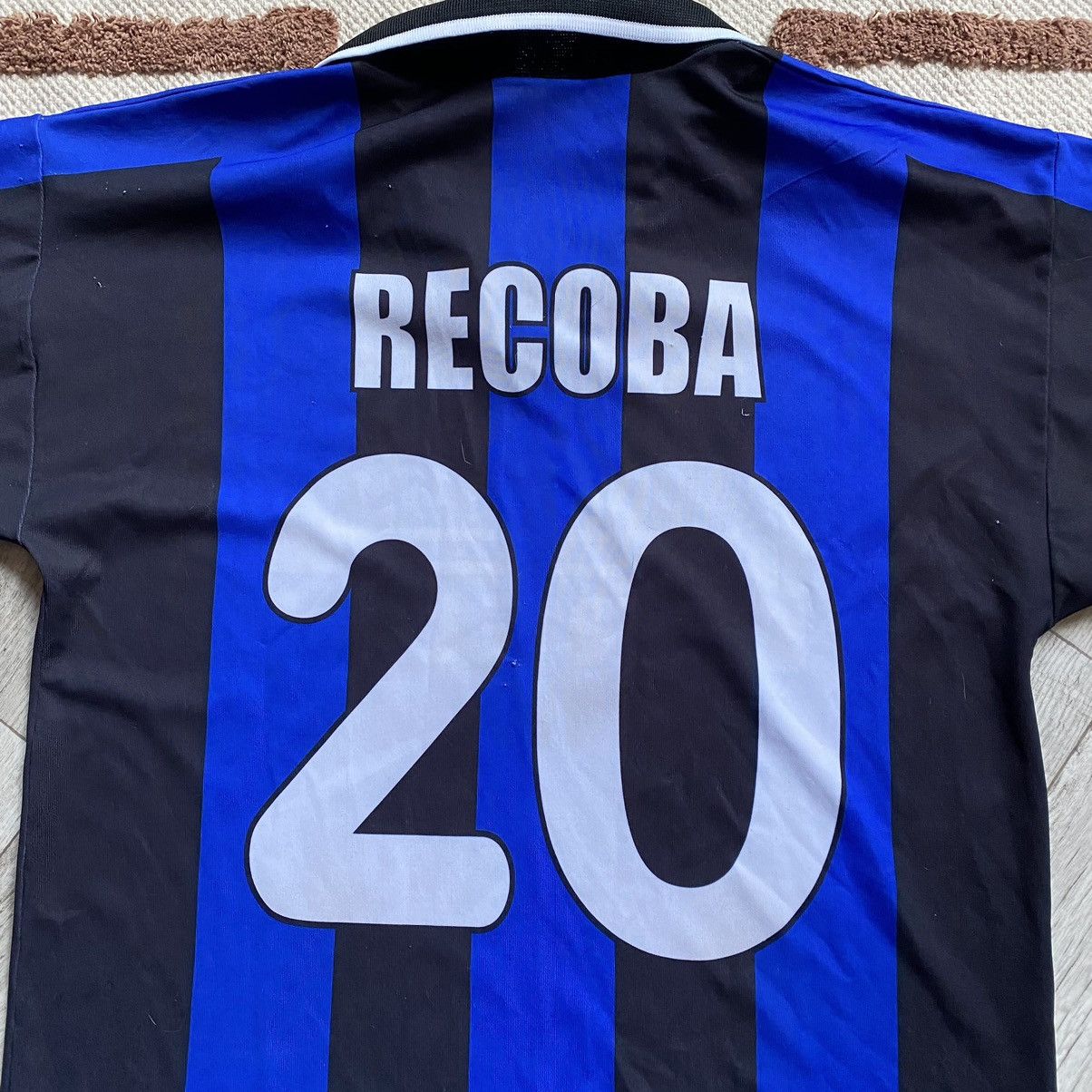 Pirelli VINTAGE INTER MILAN PIRELLI DRILL RECOBA 20 JERSEY Size US L / EU 52-54 / 3 - 4 Thumbnail