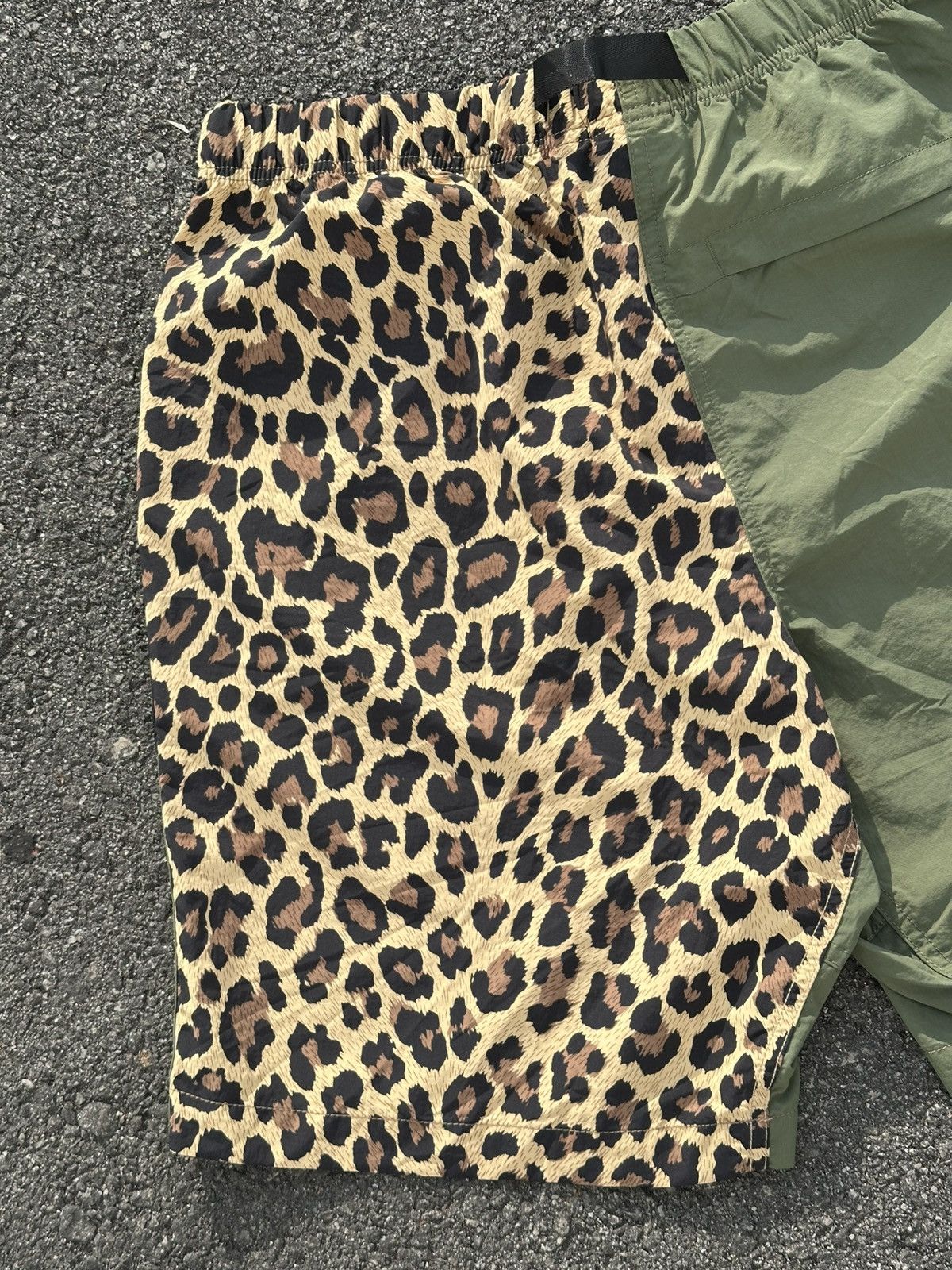 Gramicci Gramicci Leopard Print shorts. Size US 30 / EU 46 - 10 Thumbnail