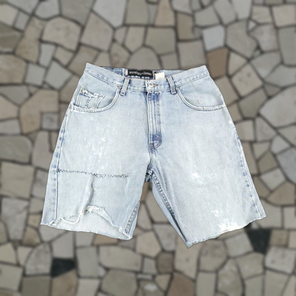 Levi's VINTAGE Levi's Silvertab Denim Shorts Mens 32x30 Blue Faded Loose Cutoff Grunge Size US 32 / EU 48 - 1 Thumbnail