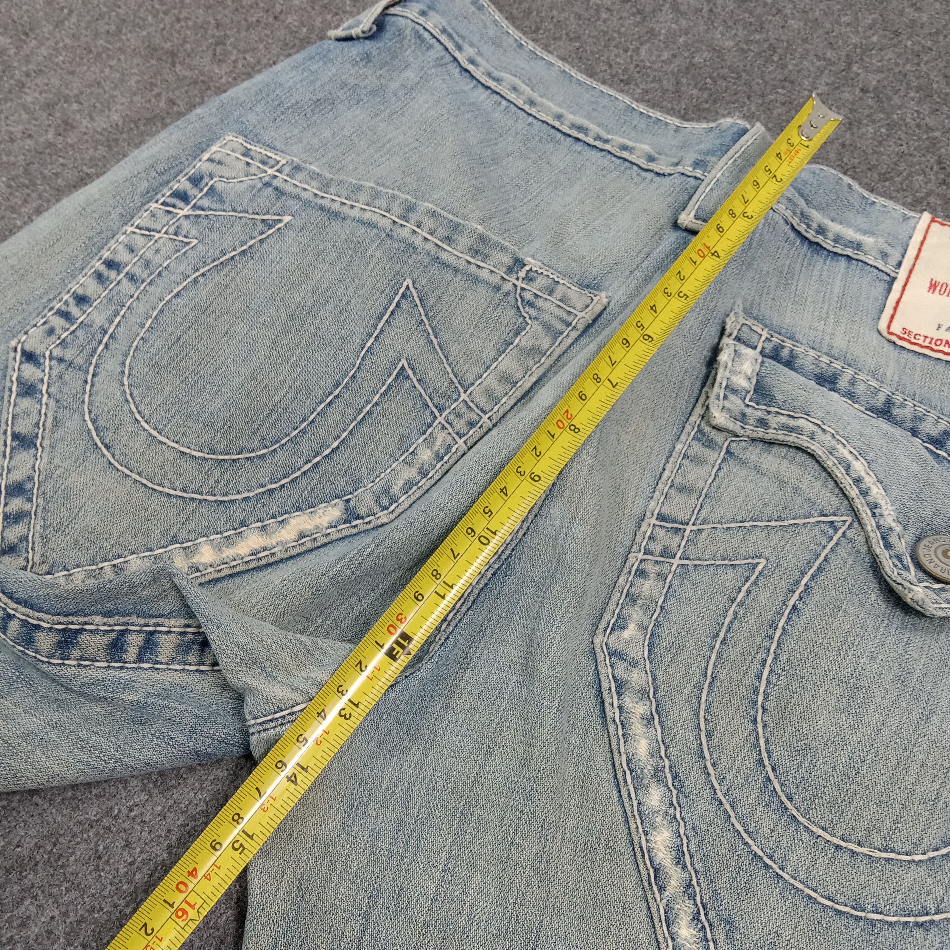 True Religion True Religion Marco Big T Distressed Jeans C272N13 Size US 33 - 12 Thumbnail