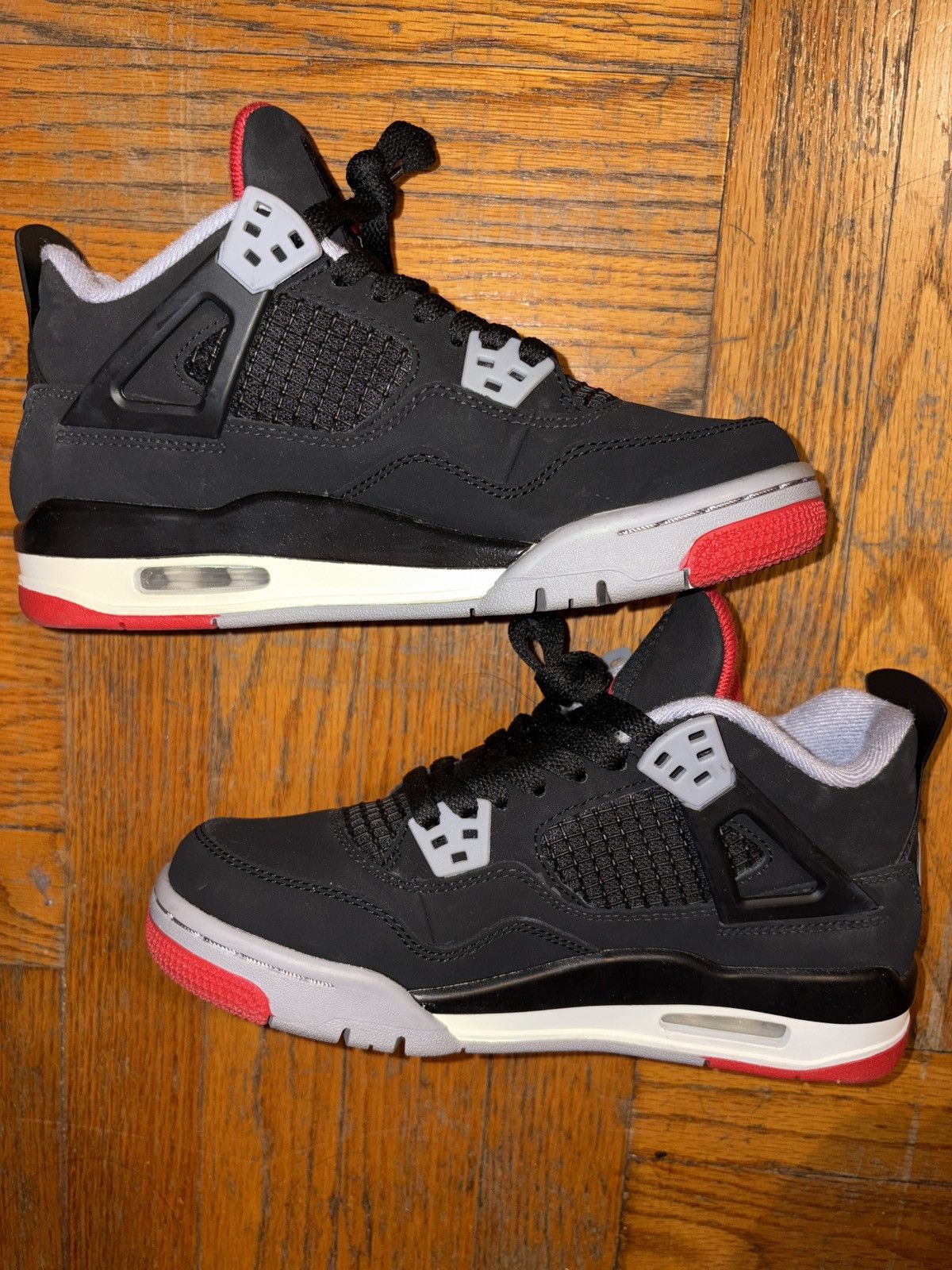 Jordan Brand Jordan Retro Bred 4’s- Gradeschool (GS) Size US 6 / IT 36 - 4 Thumbnail