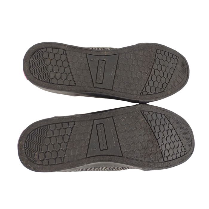 airwalk pivot mid top trainers mens