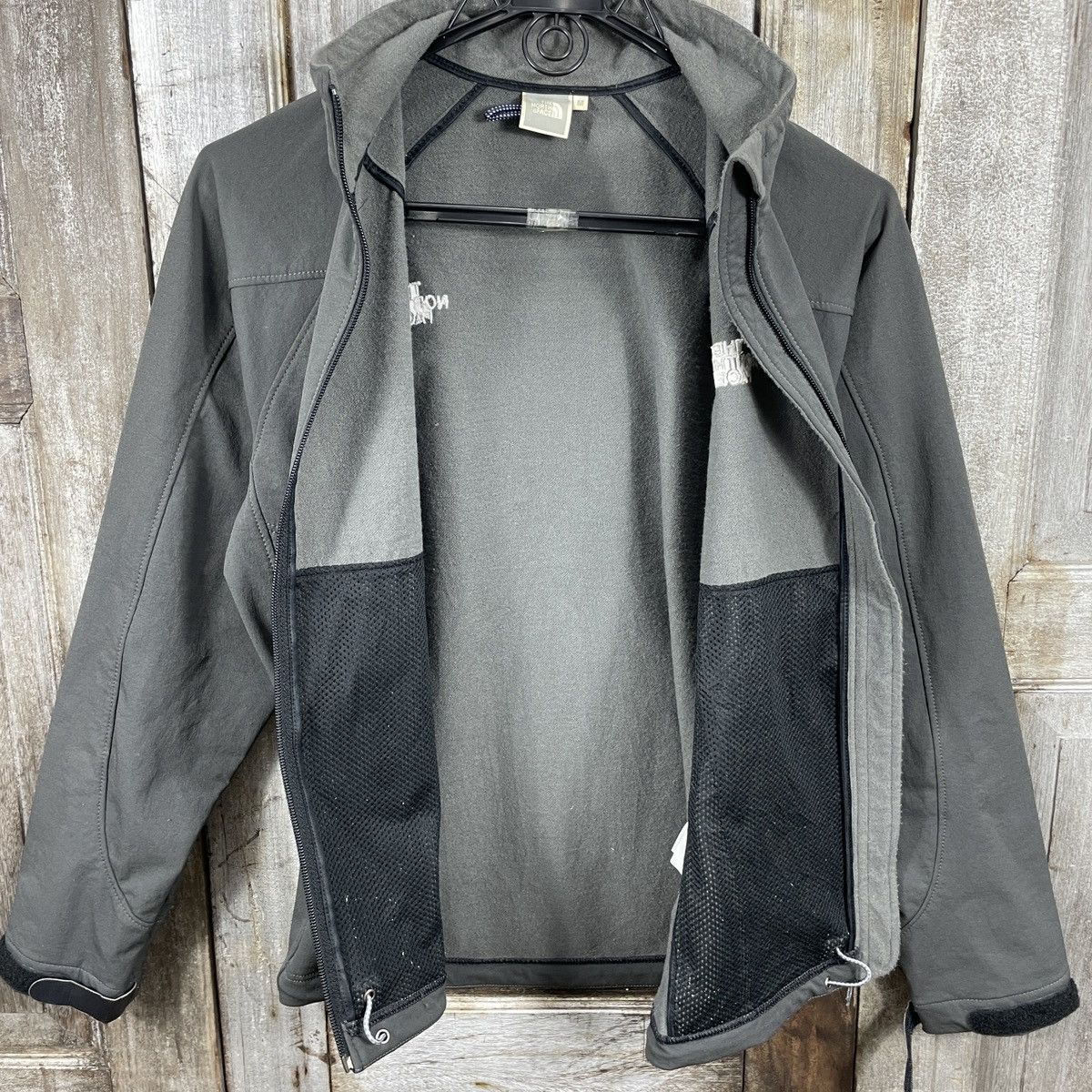The North Face × Vintage Vintage The North Face Grey Light Jacket Size US M / EU 48-50 / 2 - 3 Thumbnail