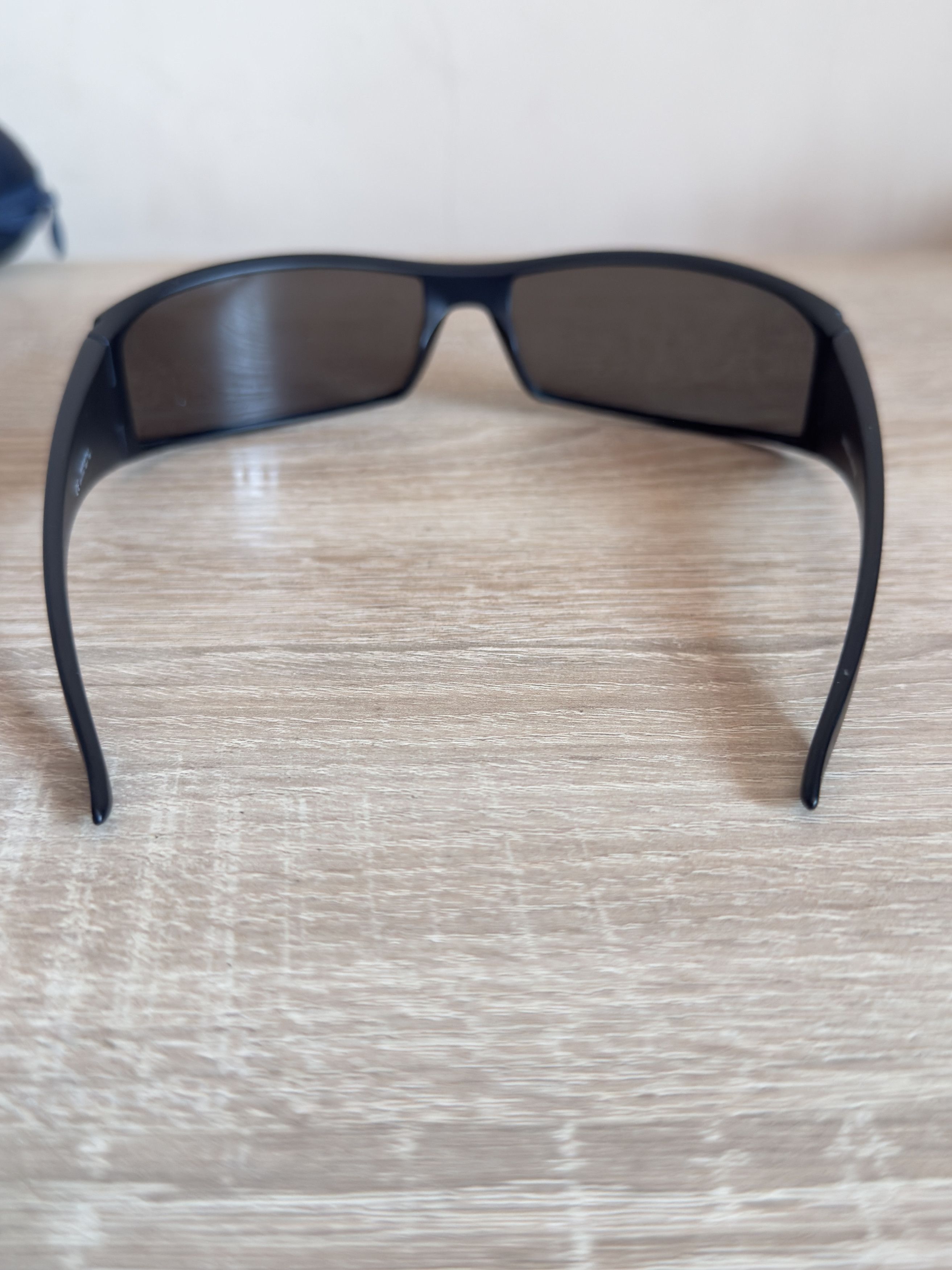 Giorgio Armani Black sunglasses tight mask giorgio Armani rare Size ONE SIZE - 5 Thumbnail