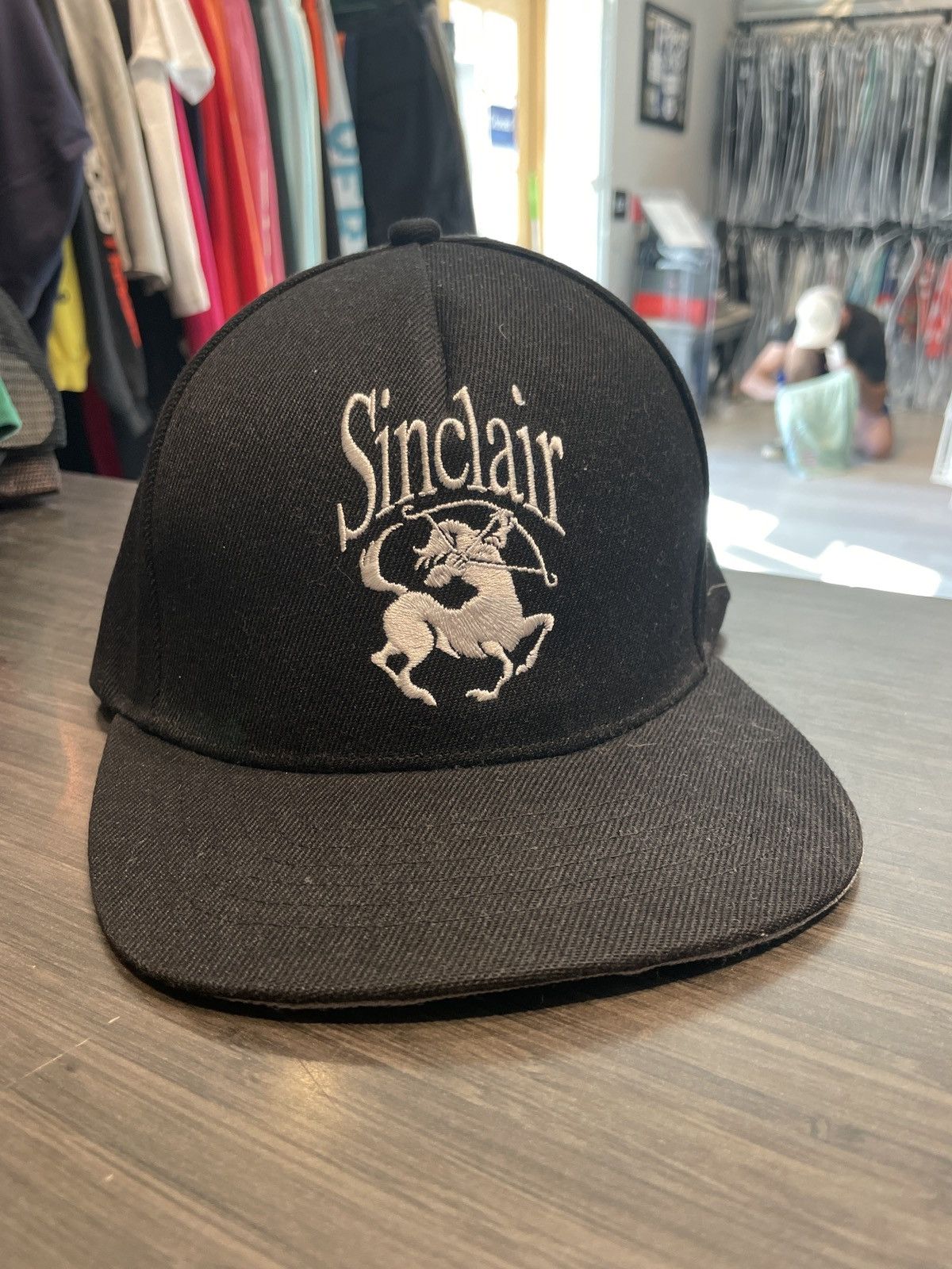 Sinclair Global Sinclair Global Escargot Hat Black White Size ONE SIZE - 1 Thumbnail