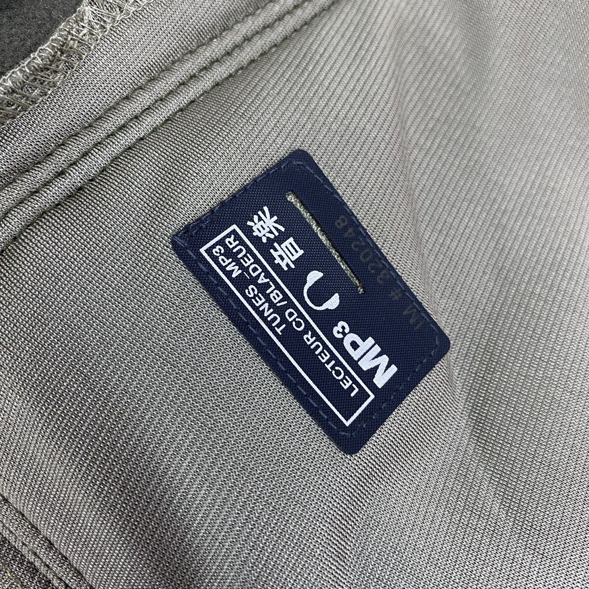 Nike Vintage Nike ACG Light Soft Shell Jacket Size US XL / EU 56 / 4 - 10 Thumbnail
