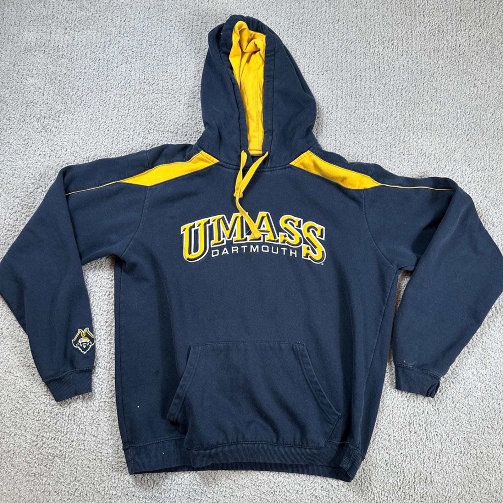 Champion Champion UMass Dartmouth Corsairs Navy Hoodie Sweatshirt Size US M / EU 48-50 / 2 - 1 Thumbnail