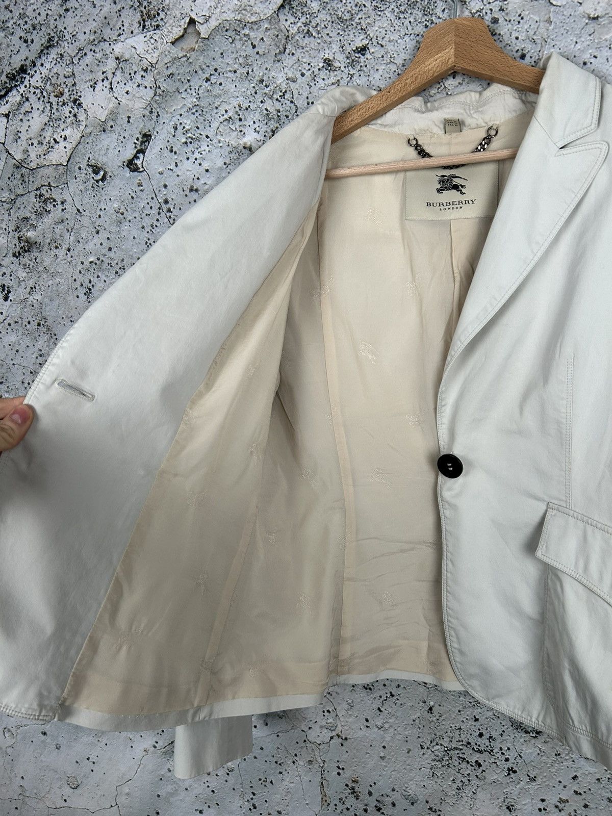 Burberry Vintage Burberry White Blazer Jacket Designer Made in Poland Size L / US 10 / IT 46 - 5 Thumbnail