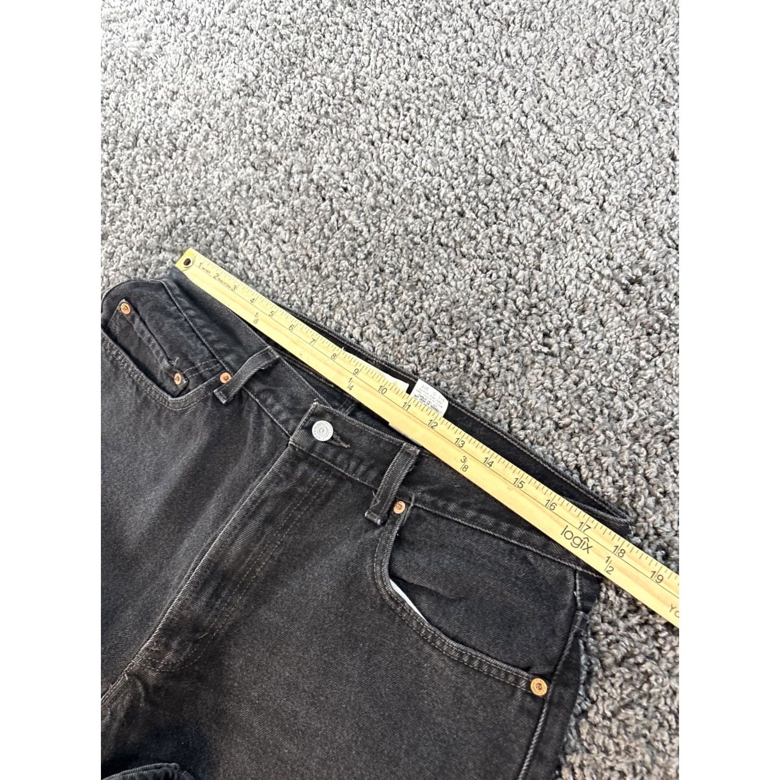 Levi's VTG Levi's 505 Regular Fit Jeans Mens 36x33 Faded Black Denim 90s Straight 5-Pocket USA Shirt? Size US 36 / EU 52 - 4 Thumbnail