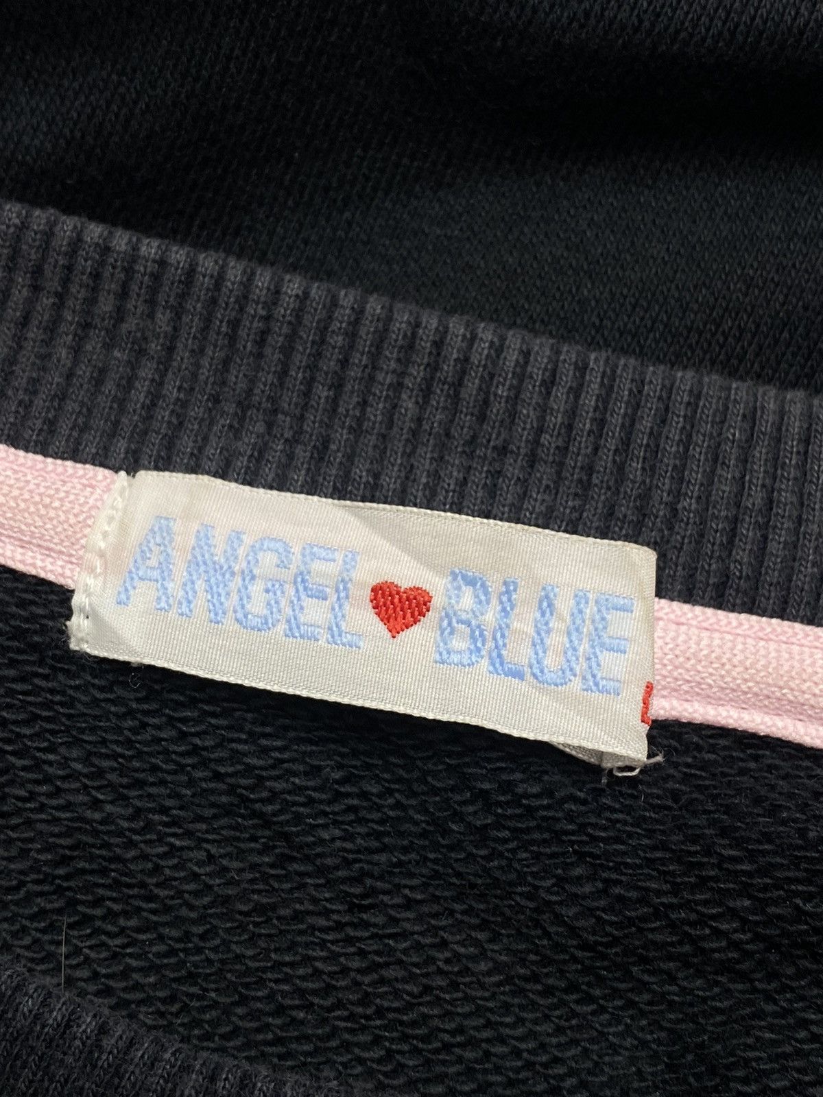 Angel Blue 2000s Angel Blue - Angel Smile Oversized Creweneck Size US L / EU 52-54 / 3 - 8 Thumbnail