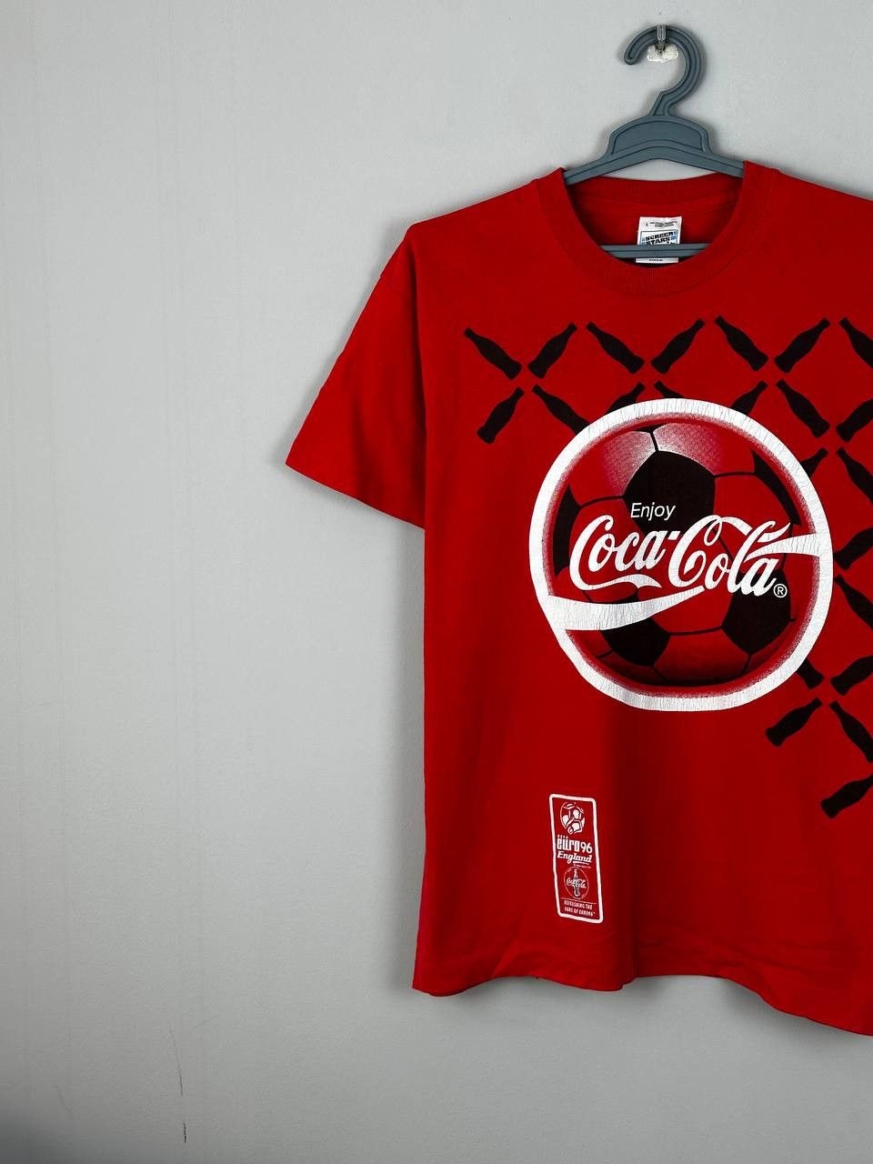 Coca Cola UEFA EURO 1996 ENGLAND Coca-Cola Graphic Print T-shirt Size US L / EU 52-54 / 3 - 2 Thumbnail