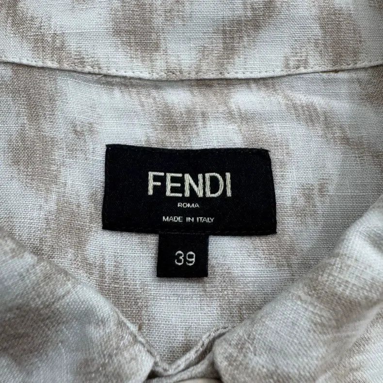 Fendi Fendi size 39 Double F Logo Embossed Linen Shirt Size US M / EU 48-50 / 2 - 2 Thumbnail