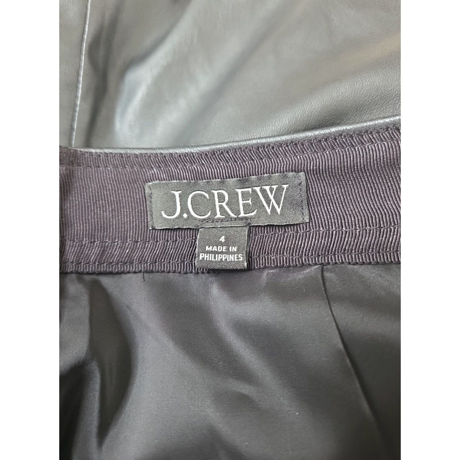 J.Crew VINTAGE J.CREW No. 3 Pencil Skirt Faux Leather Womens 4 EUC Lined Zip Closure BM946 Size 27" / US 4 / IT 40 - 4 Thumbnail
