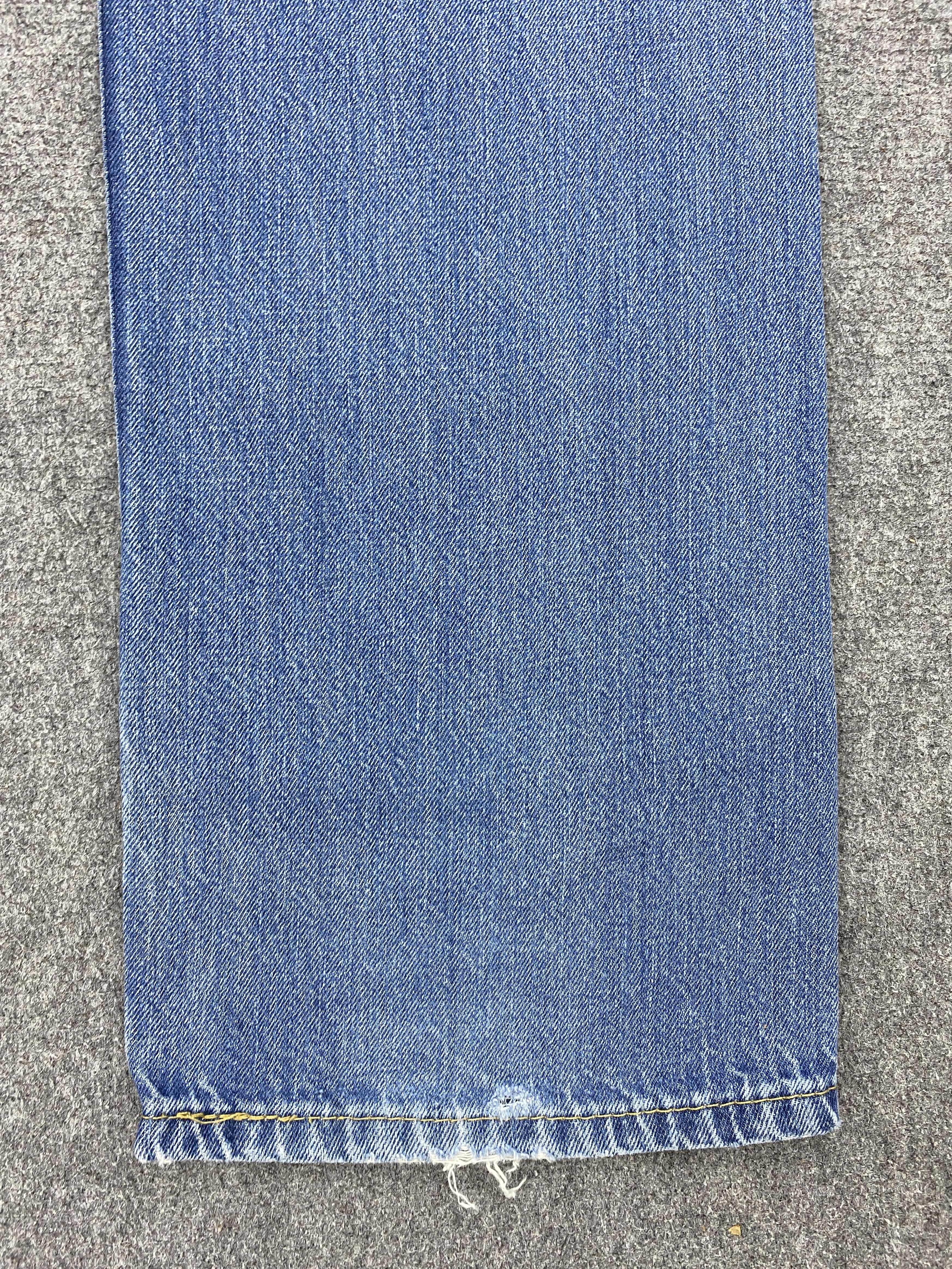 Levi's × Vintage Faded Blue Vintage Levis 514 Jeans Size US 34 / EU 50 - 19 Thumbnail