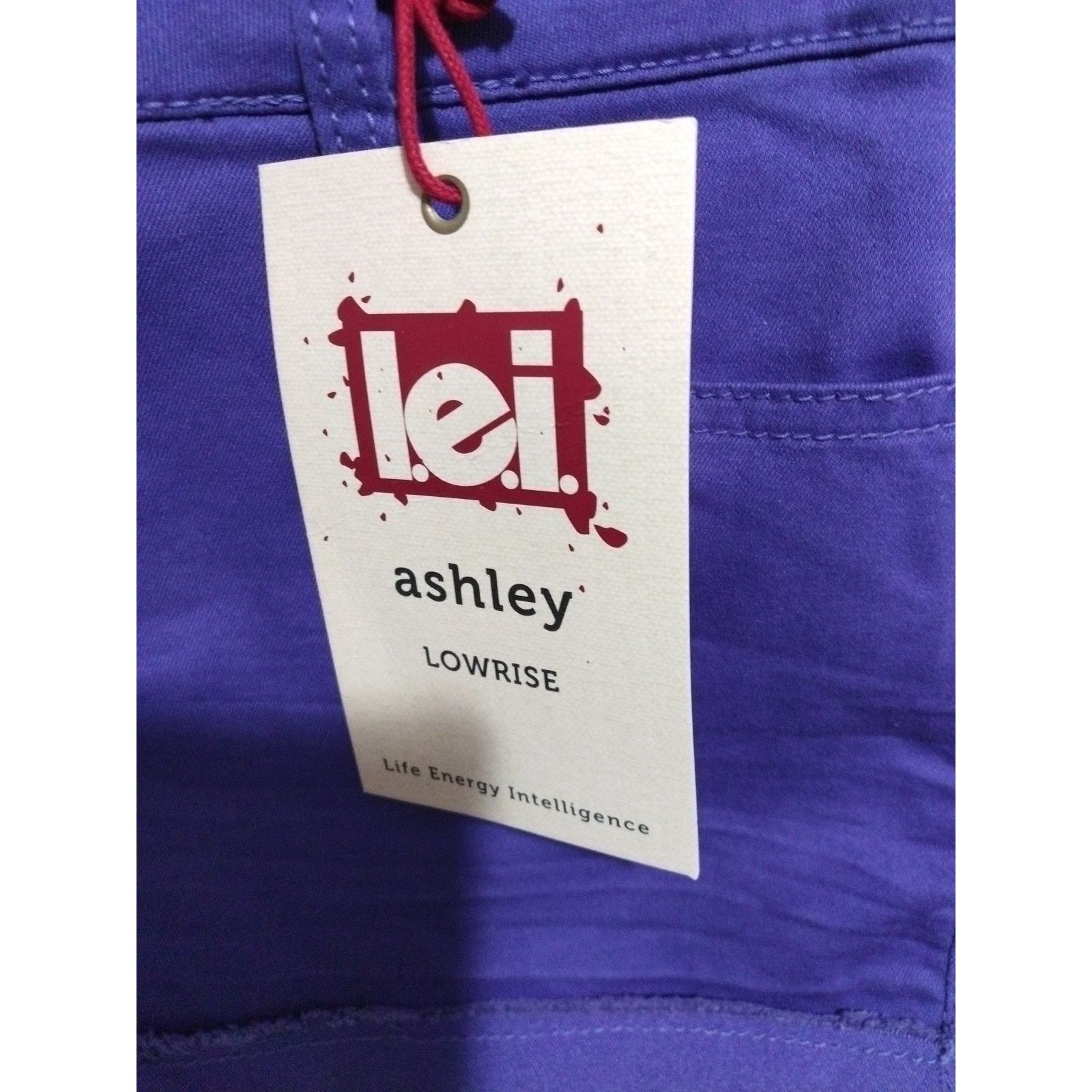 Other NWT LEI Jean Shorts Womens Junior 9 Purple Ashley Low Rise Size 32" / US 10 / IT 46 - 2 Thumbnail