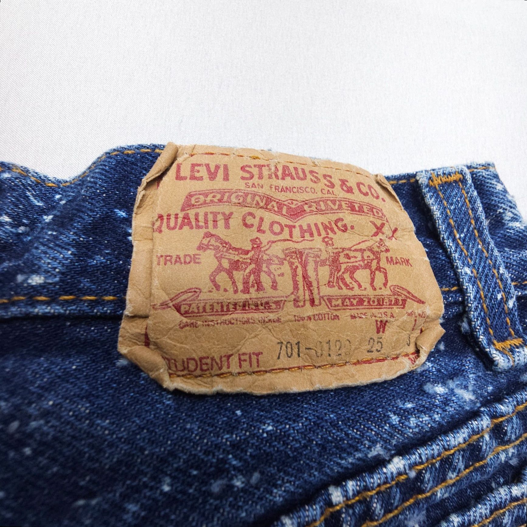 VINTAGE Levi's 700 Series Jeans Women Size 25x29 Straight Fit