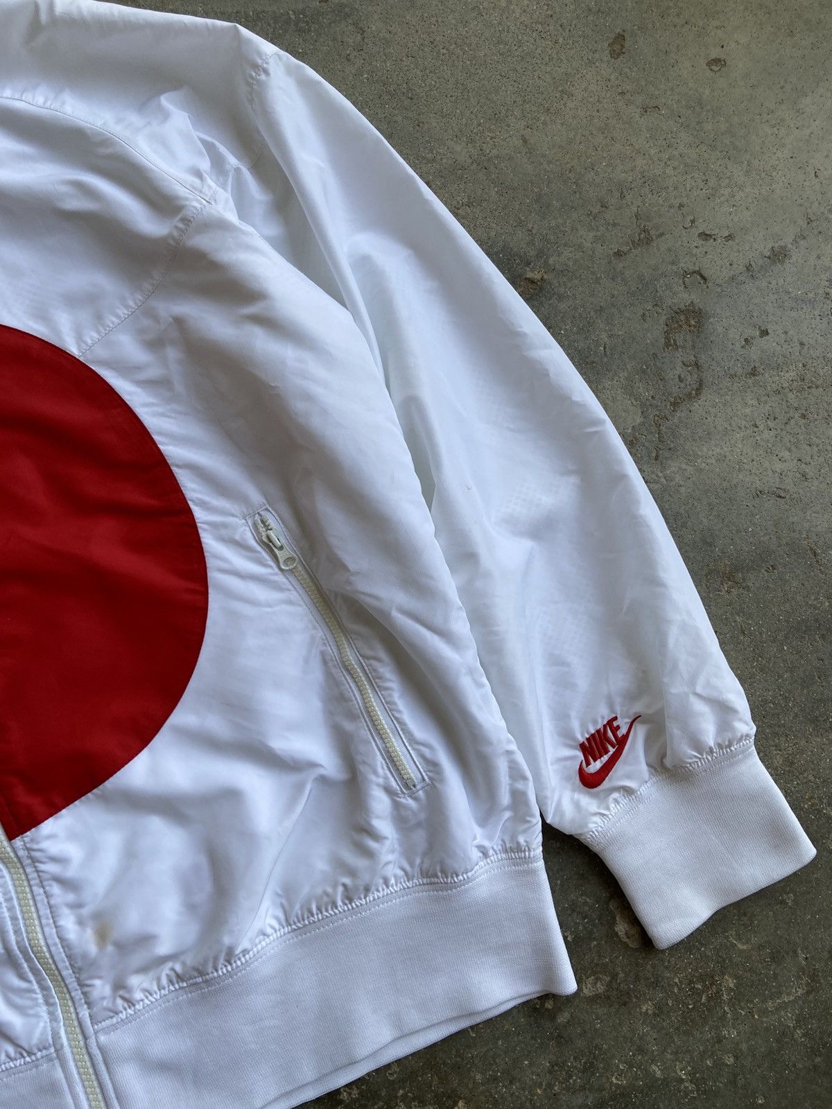 Nike VINTAGE NIKE JAPAN OLYMPIC WINDRUNNER JACKET Size US M / EU 48-50 / 2 - 6 Thumbnail