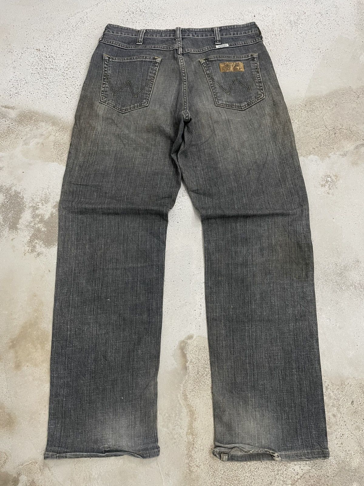 Wrangler Wrangler Authentic Western Distress Dirty Mud Workers Denim Size US 34 / EU 50 - 13 Thumbnail