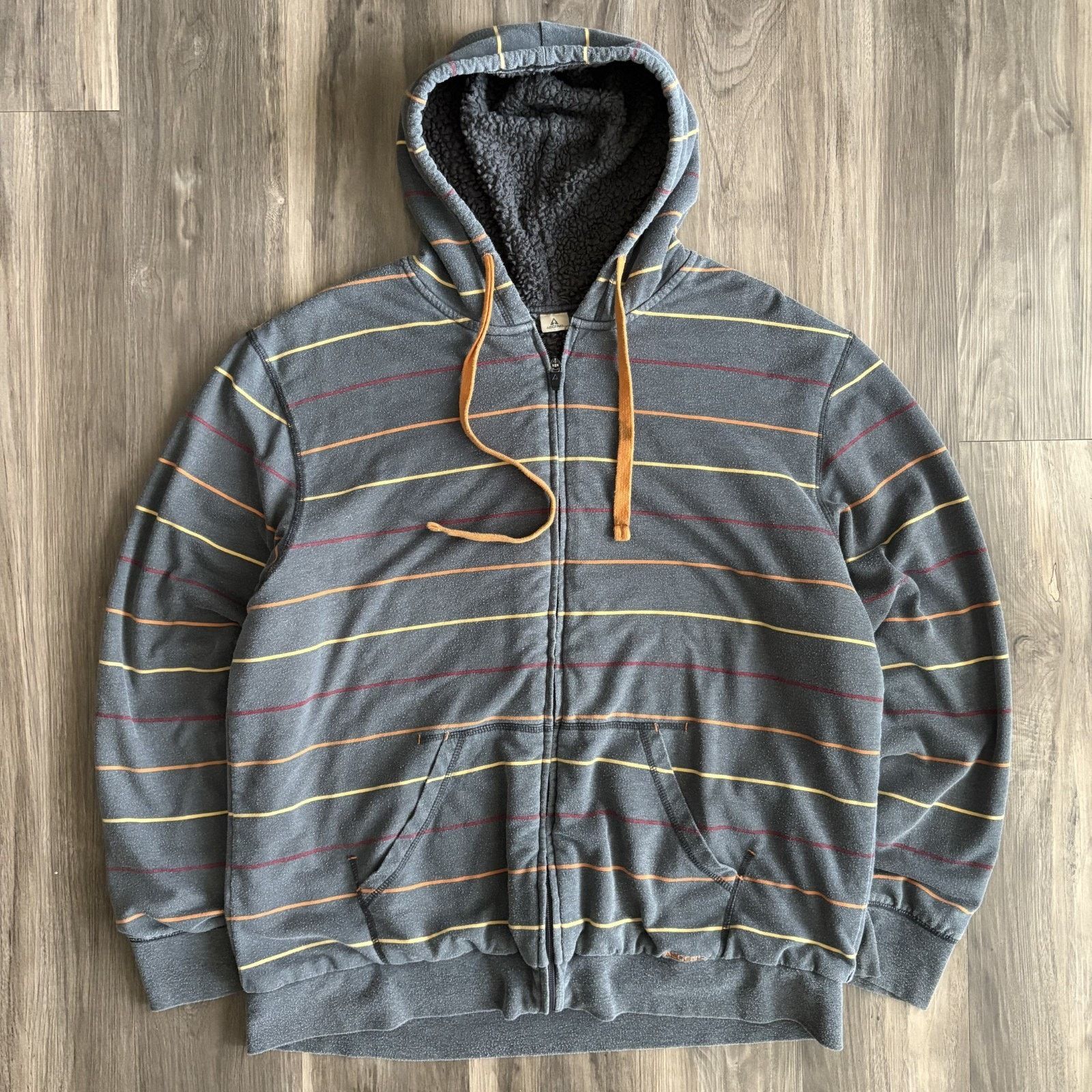 Vintage Vintage Y2K Striped Sherpa Lined Zip Up Hoodie Men's Size XL Size US XL / EU 56 / 4 - 2 Thumbnail