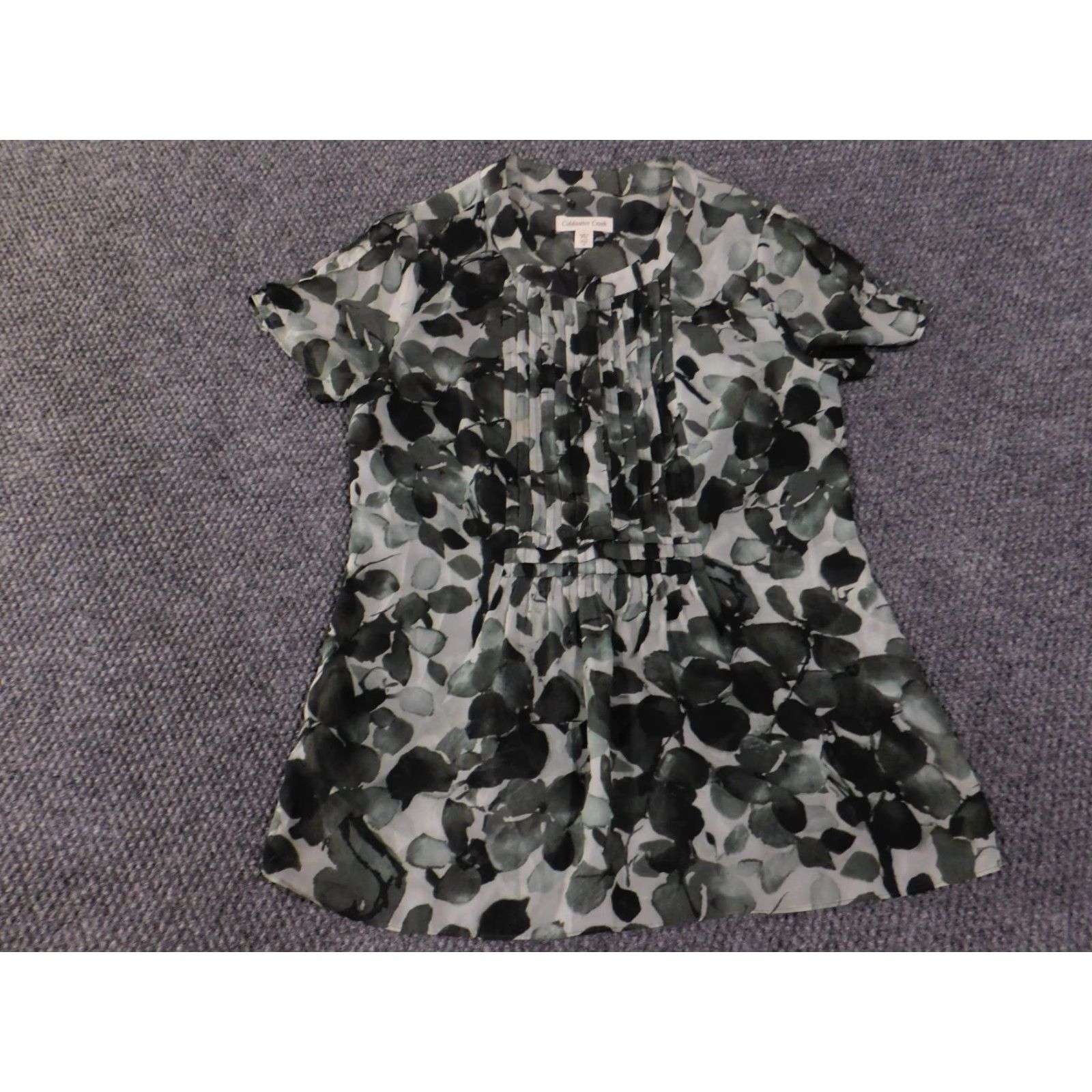 Coldwater Creek Coldwater Creek Blouse Petites XS Green Floral Pleated Cap Sleeve Crew Neck Womens Regular Size XS / US 0-2 / IT 36-38 - 3 Thumbnail