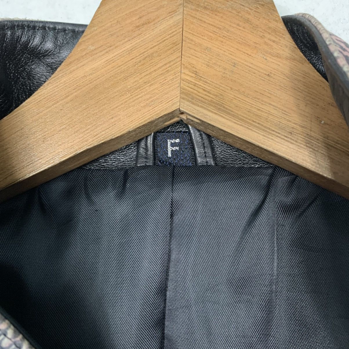 Japanese Brand Japanese Brand Nice Design Leather Jacket Size L / US 10 / IT 46 - 15 Thumbnail