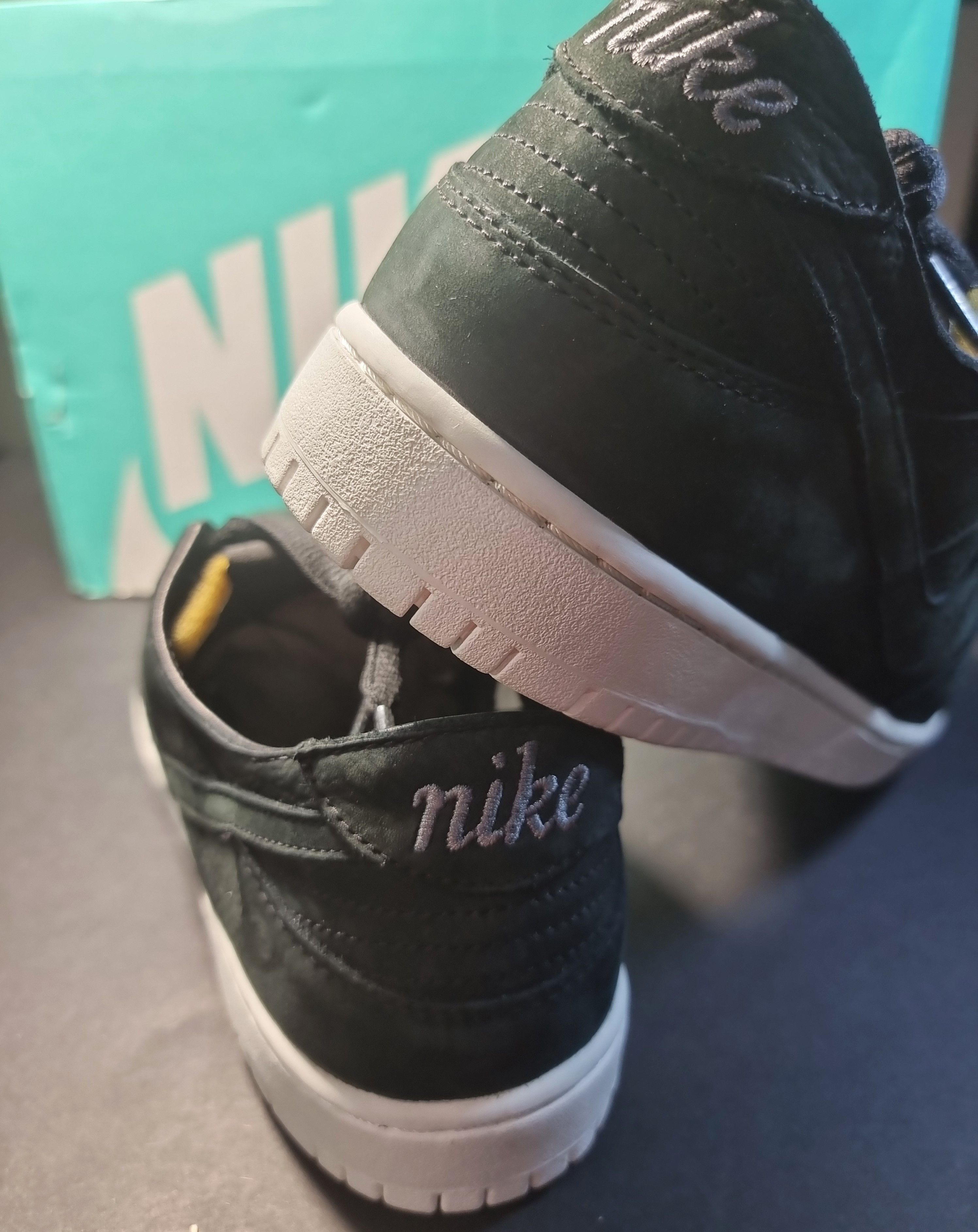 Nike SB Nike SB Dunk Low Decon Black Size US 10 / EU 43 - 2 Thumbnail