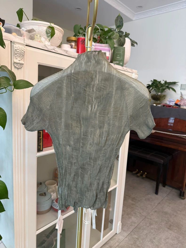 Issey Miyake issey miyake size:2 Khaki green short-sleeved shirt Size XXS / US 00 / IT 34 - 6 Thumbnail