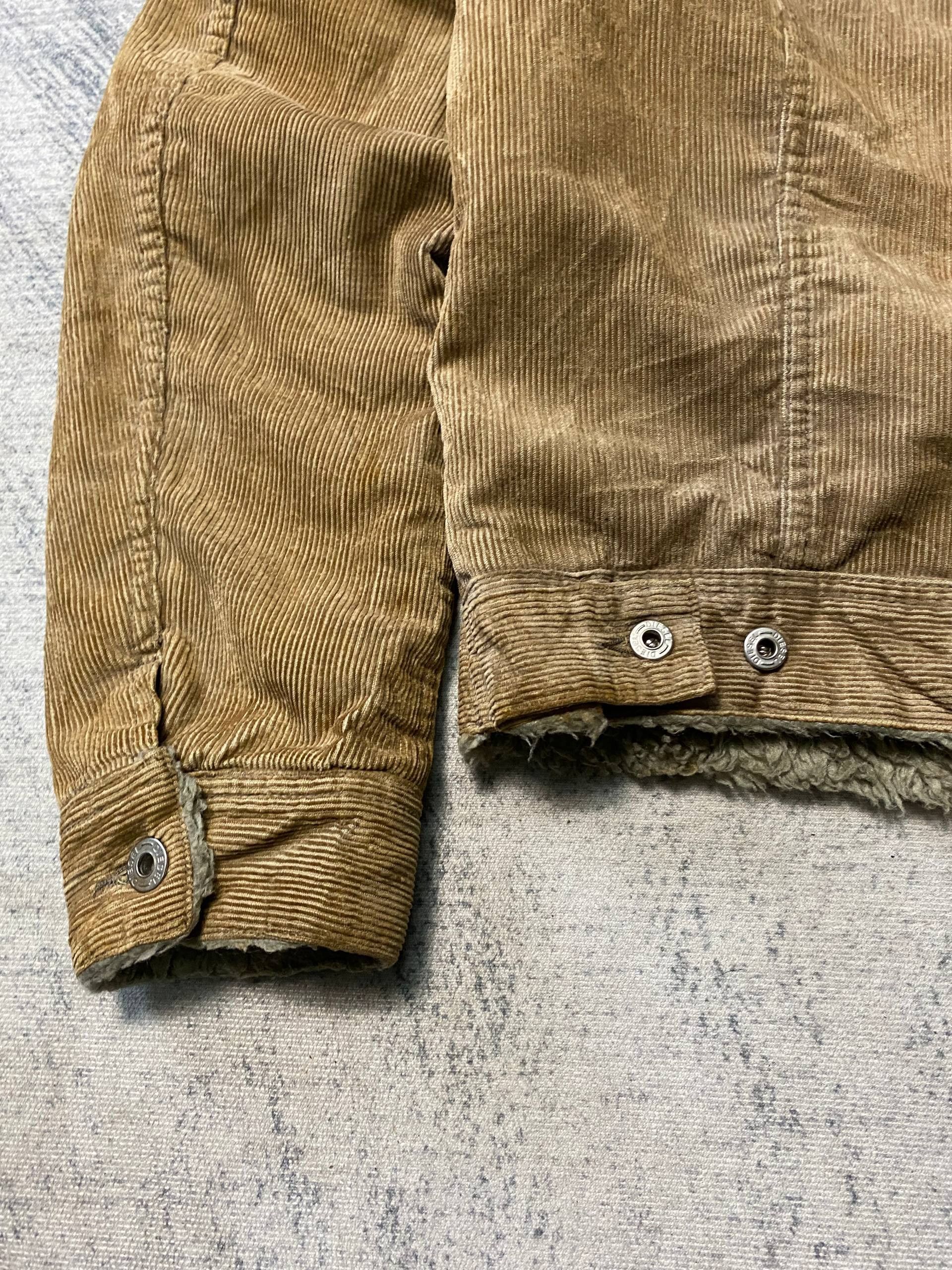 Diesel Vintage Diesel Corduroy Sherpa Lined Trucker Jacket Size US M / EU 48-50 / 2 - 6 Thumbnail