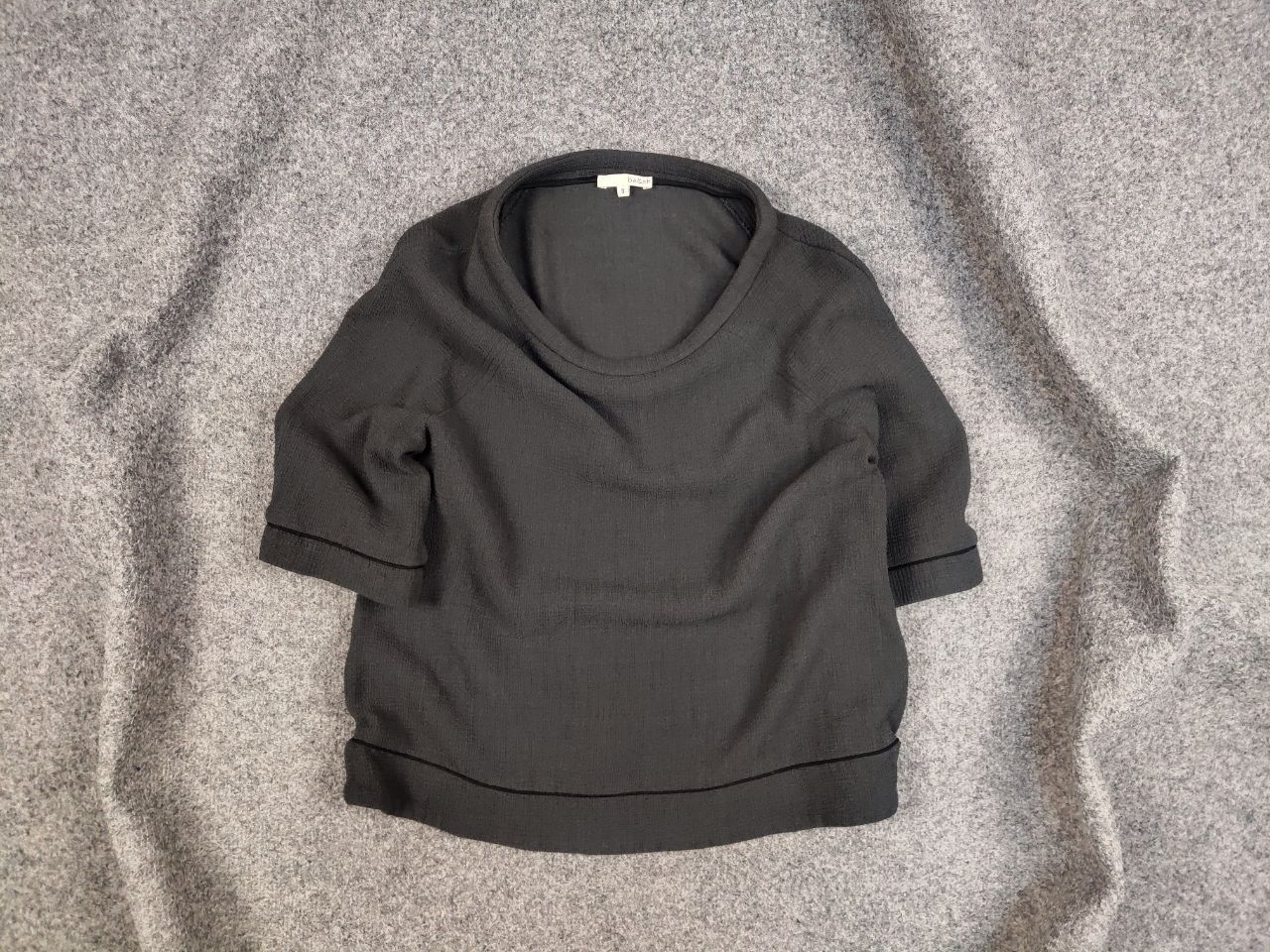 ba&sh Ba&sh Wool Viscose Blend short sleeve Top Sweatshirt Size M / US 6-8 / IT 42-44 - 1 Thumbnail