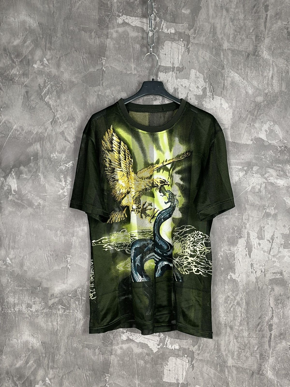 Vintage Vintage 1990’s Art Eagles T Shirt Big Print Y2K Animals Size US L / EU 52-54 / 3 - 1 Thumbnail