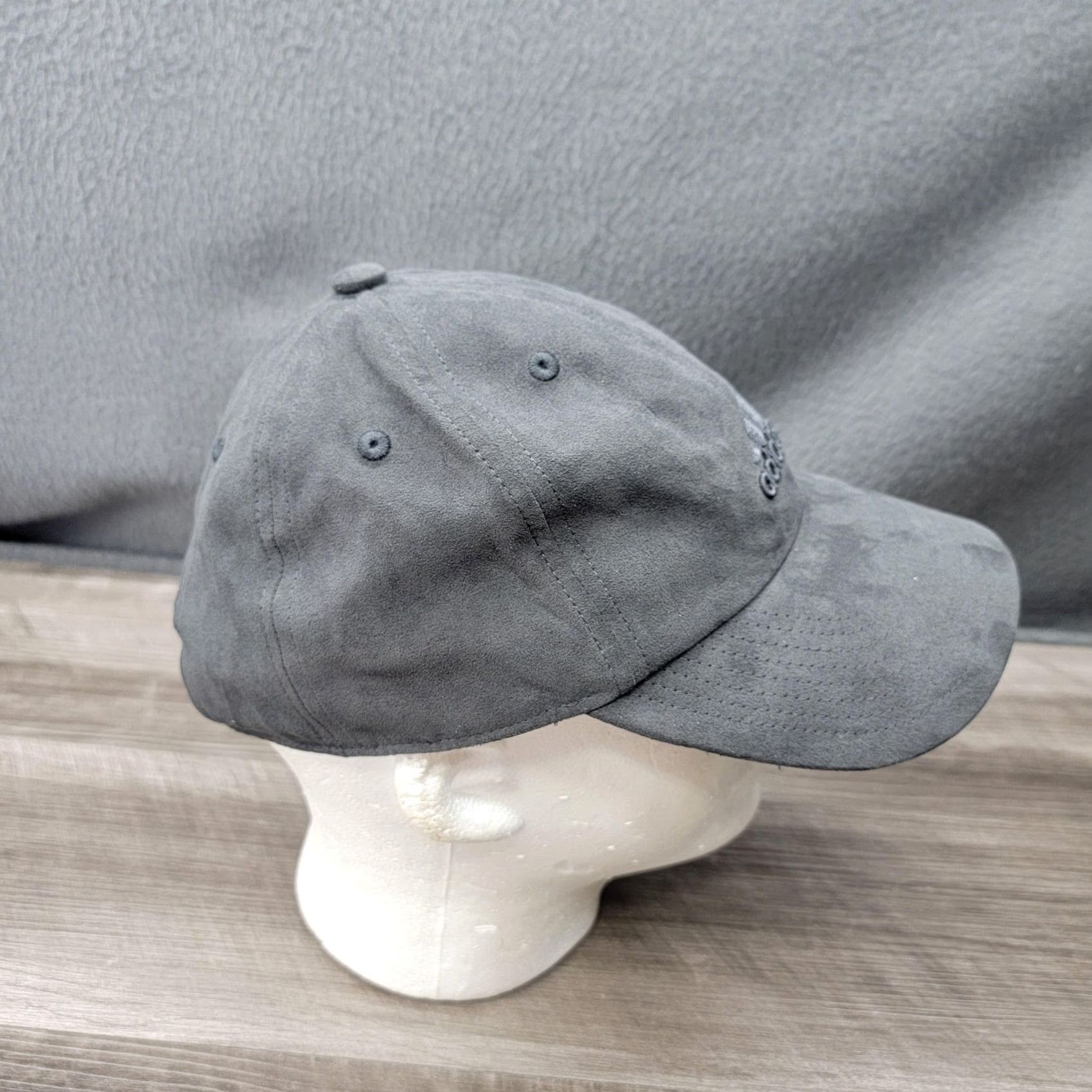 Adidas Adidas Hat Cap Strap Back Gray Climalite Performance Embroidered Dad Hat Mens Size ONE SIZE - 4 Thumbnail