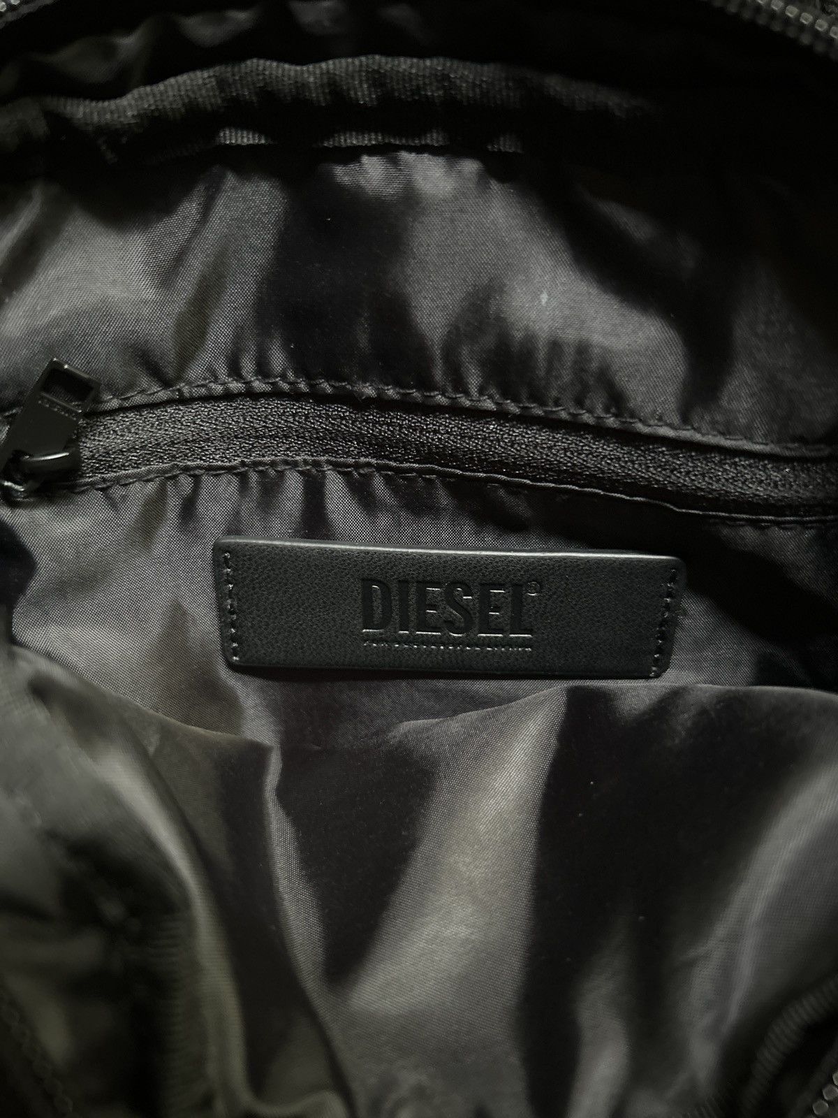 Diesel 💥FINAL DROP💥 Diesel Crossbody Bag Size ONE SIZE - 4 Thumbnail