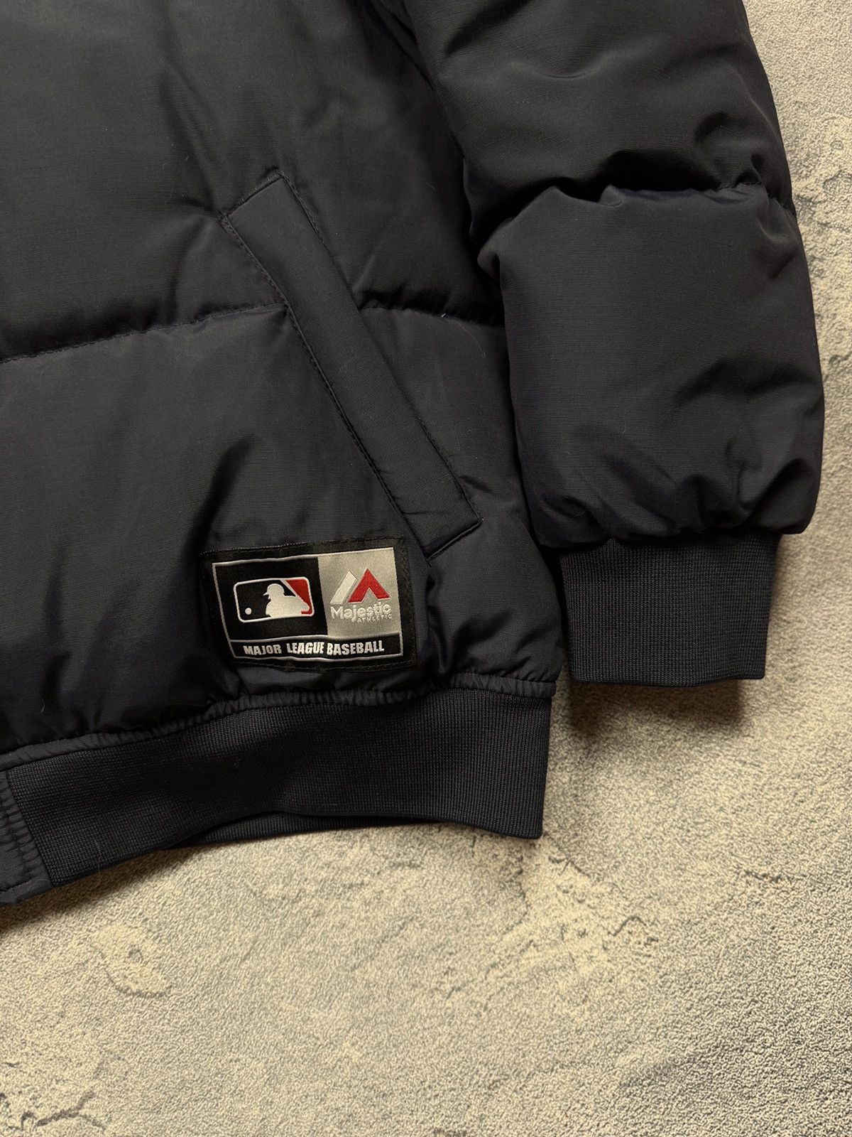 New York Yankees Vintage New York Yankees Puffer Jacket Size US XL / EU 56 / 4 - 7 Thumbnail