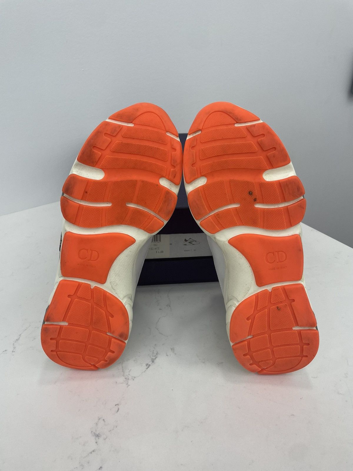 Dior Dior B22 white with orange bottom Size US 9 / EU 42 - 7 Thumbnail
