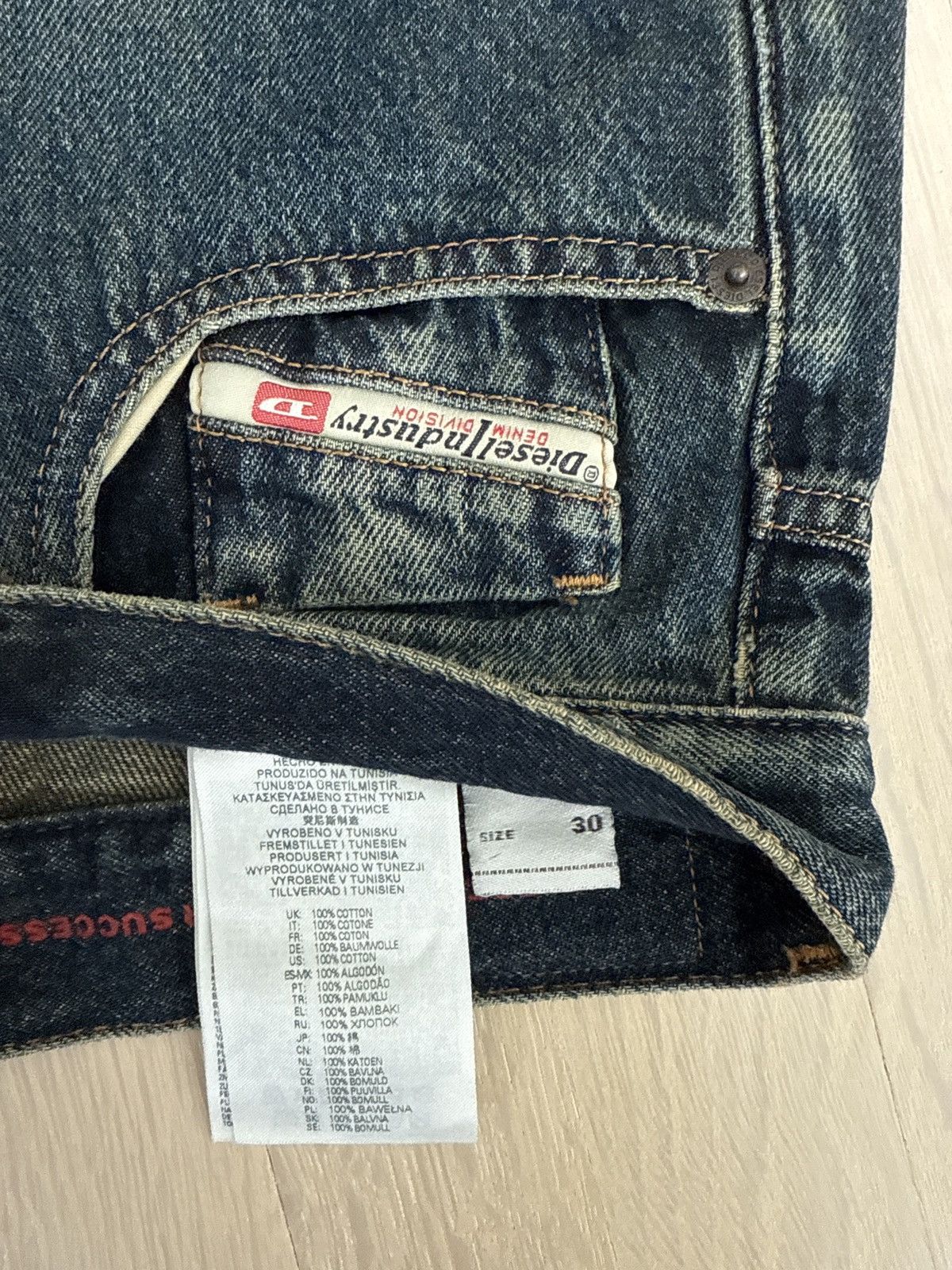 Diesel Diesel 1978 D-Akemi Bootcut and Flare Denim Size US 30 / EU 46 - 4 Thumbnail