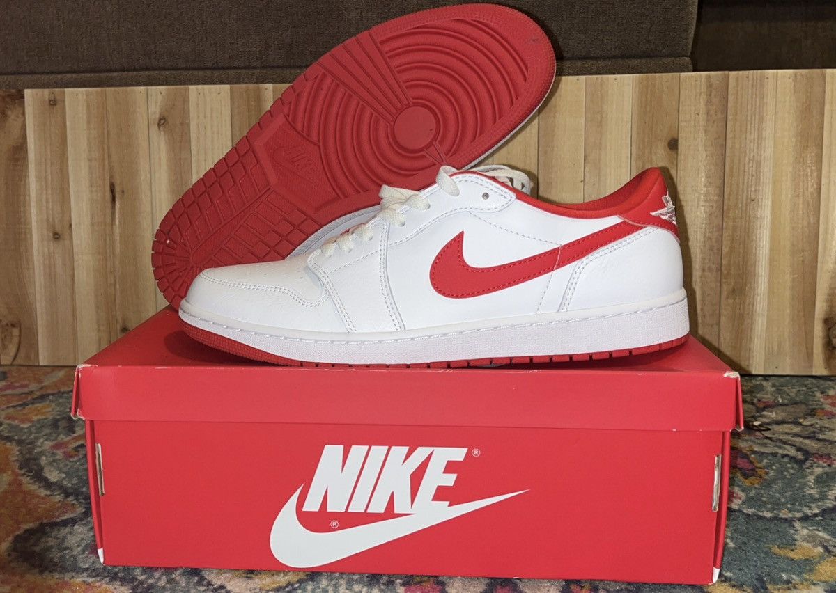 Jordan Brand Size 13 - Air Jordan 1 Retro OG Low University Red Size US 13 / EU 46 - 1 Thumbnail