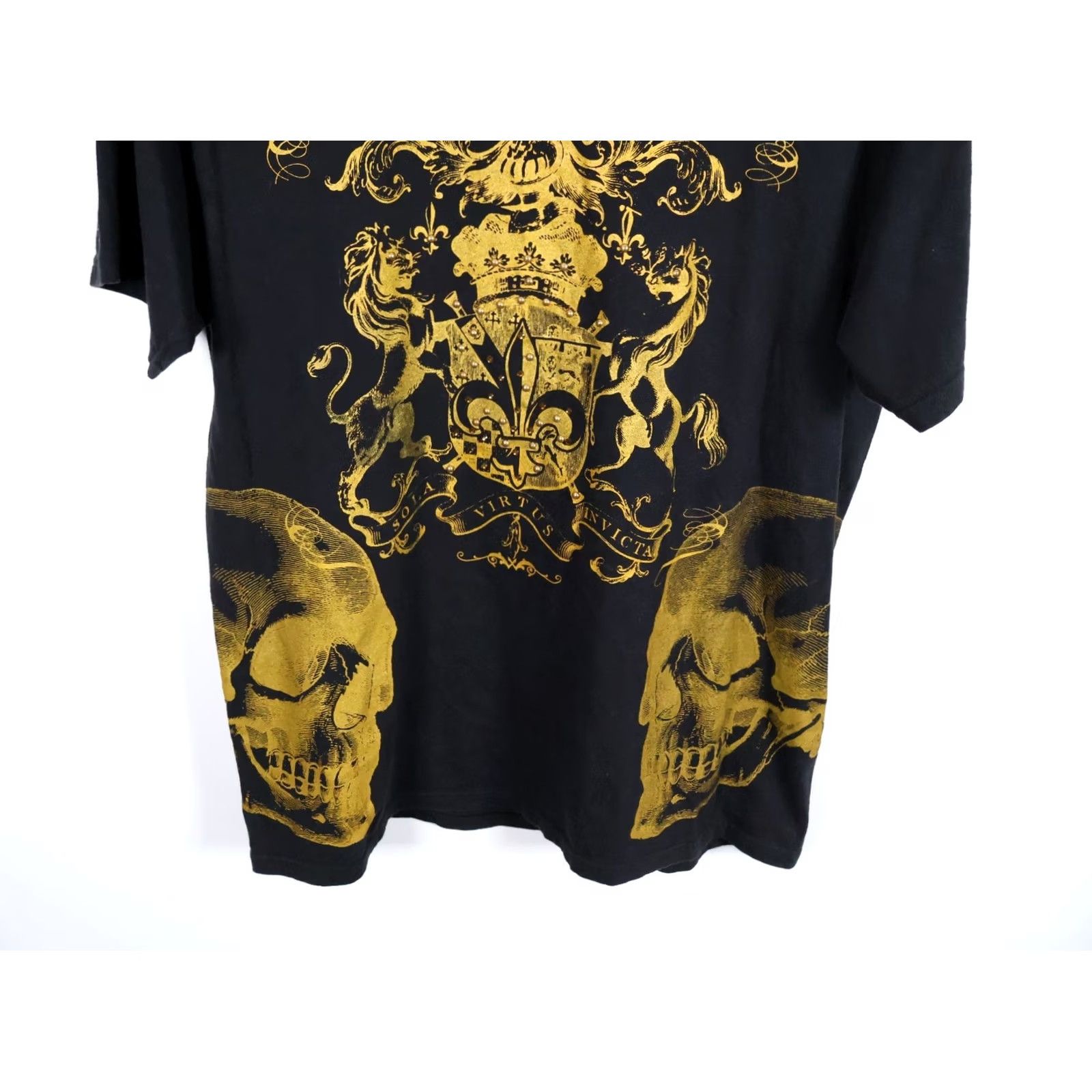 Vintage VINTAGE Bulzeye T-Shirt Men's Medium Black Gold Saint Sinner Skull Beaded Y2K Size US M / EU 48-50 / 2 - 4 Thumbnail