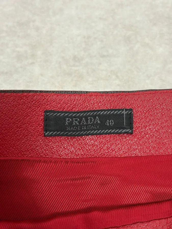 Prada 2000s Prada Red Glamour Long Leather Skirt Size 26" / US 2 / IT 38 - 9 Thumbnail