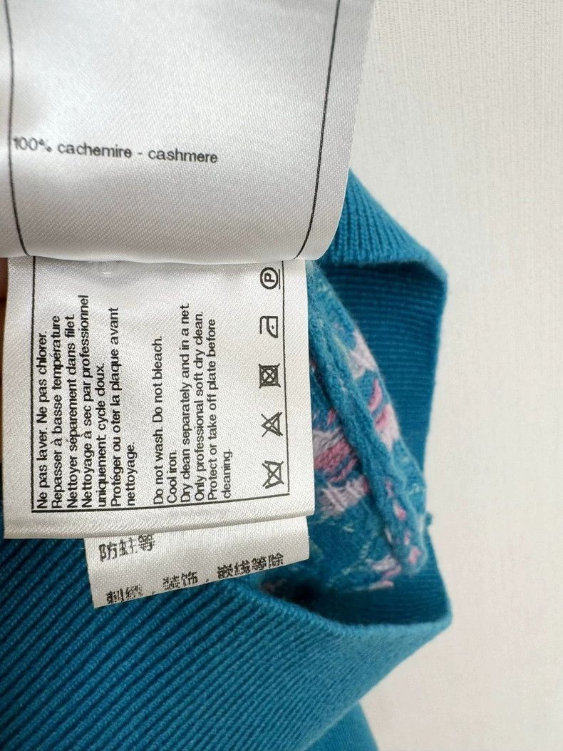 Chanel Chanel Blue Cold Shoulder Cashmere Sweater -2505 Size S / US 4 / IT 40 - 5 Thumbnail