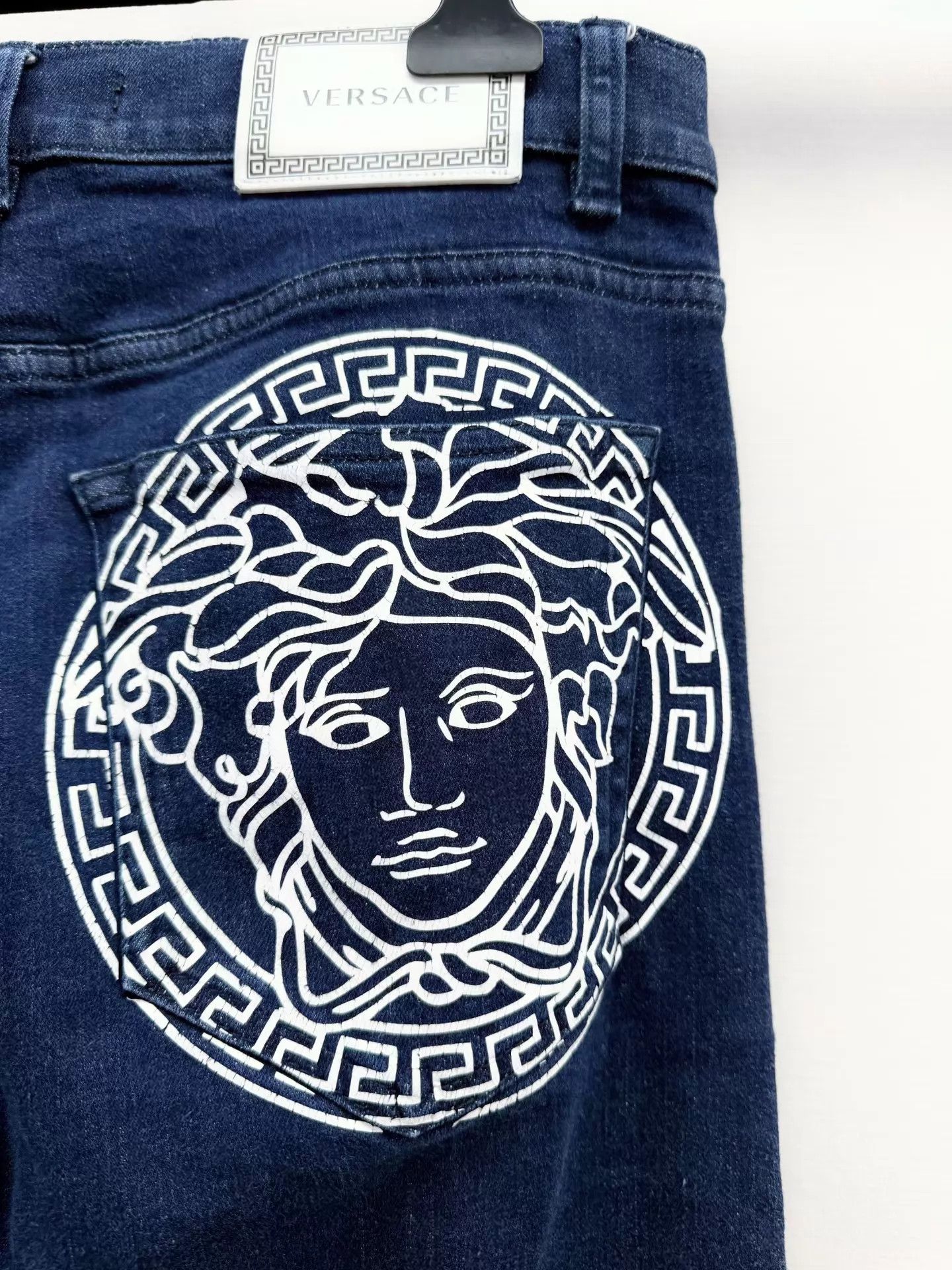 Versace Versace Men's Authentic Jeans Size 32 Waist 78 Worn 2x Size US 32 / EU 48 - 5 Thumbnail