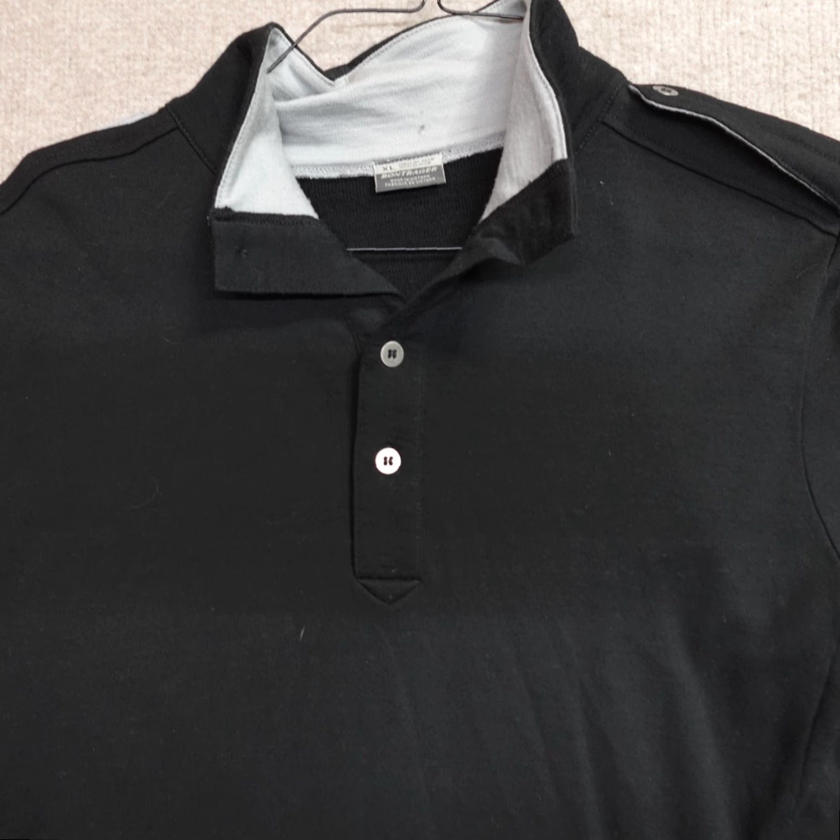 Epaulet Bontrager Sweater Mens L Black Solid 100% Merino Wool Epaulets 1/4 Snap Pullover Knit Collared Shirt Size US L / EU 52-54 / 3 - 2 Thumbnail