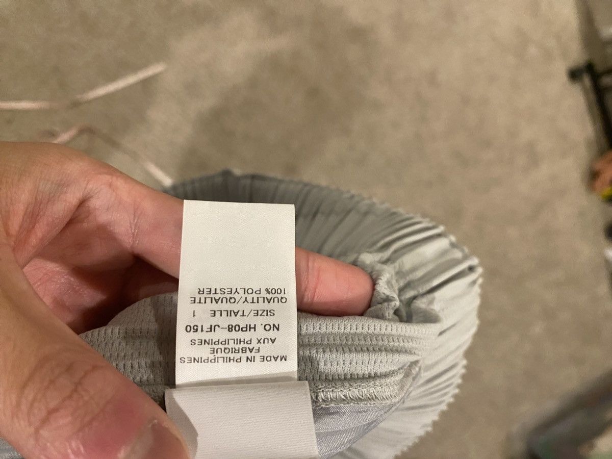 Homme Plisse Issey Miyake Homme Plisse 2-piece blazer grey (blazer sz 2 + pants sz 1) Size 38S - 16 Thumbnail